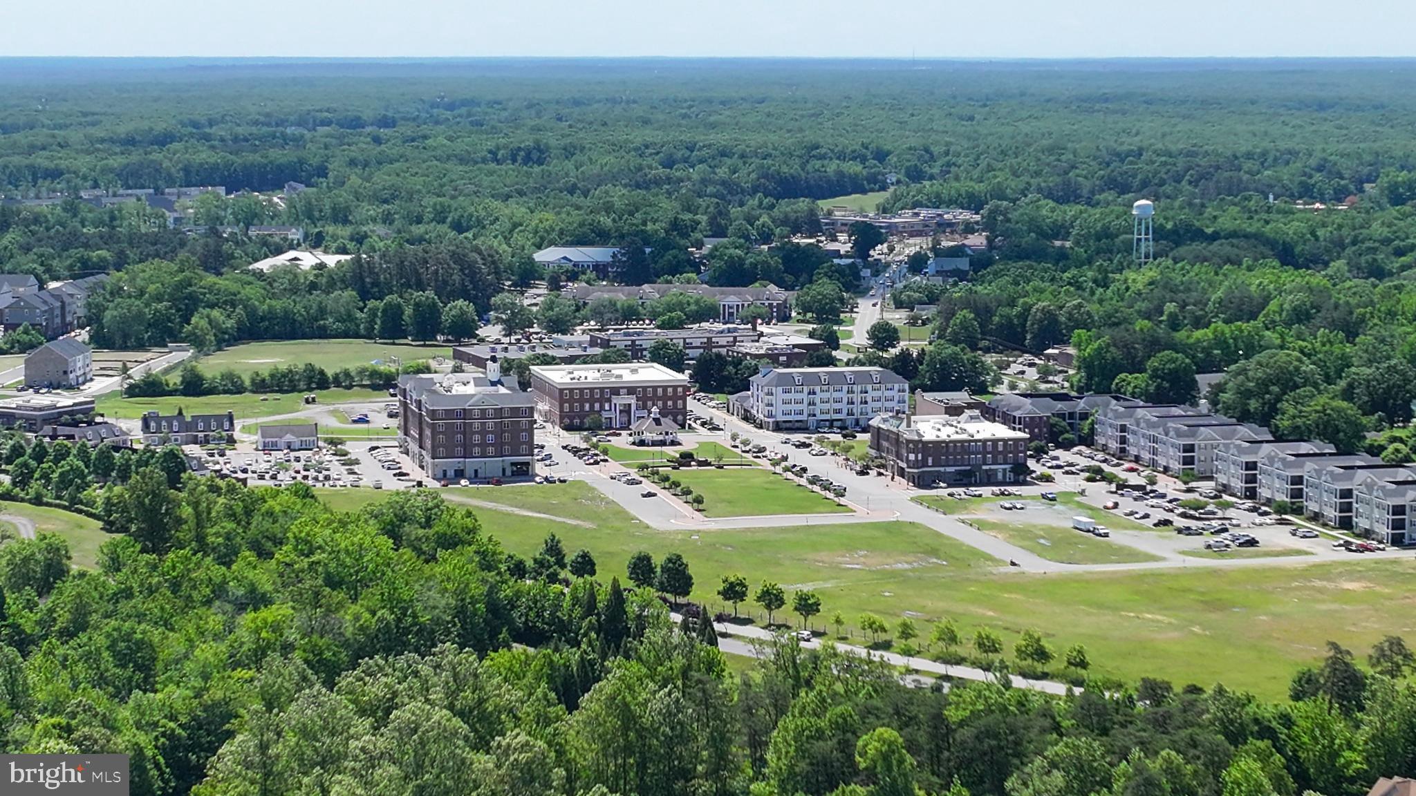 COURTHOUSE CROSSINGS - Residential