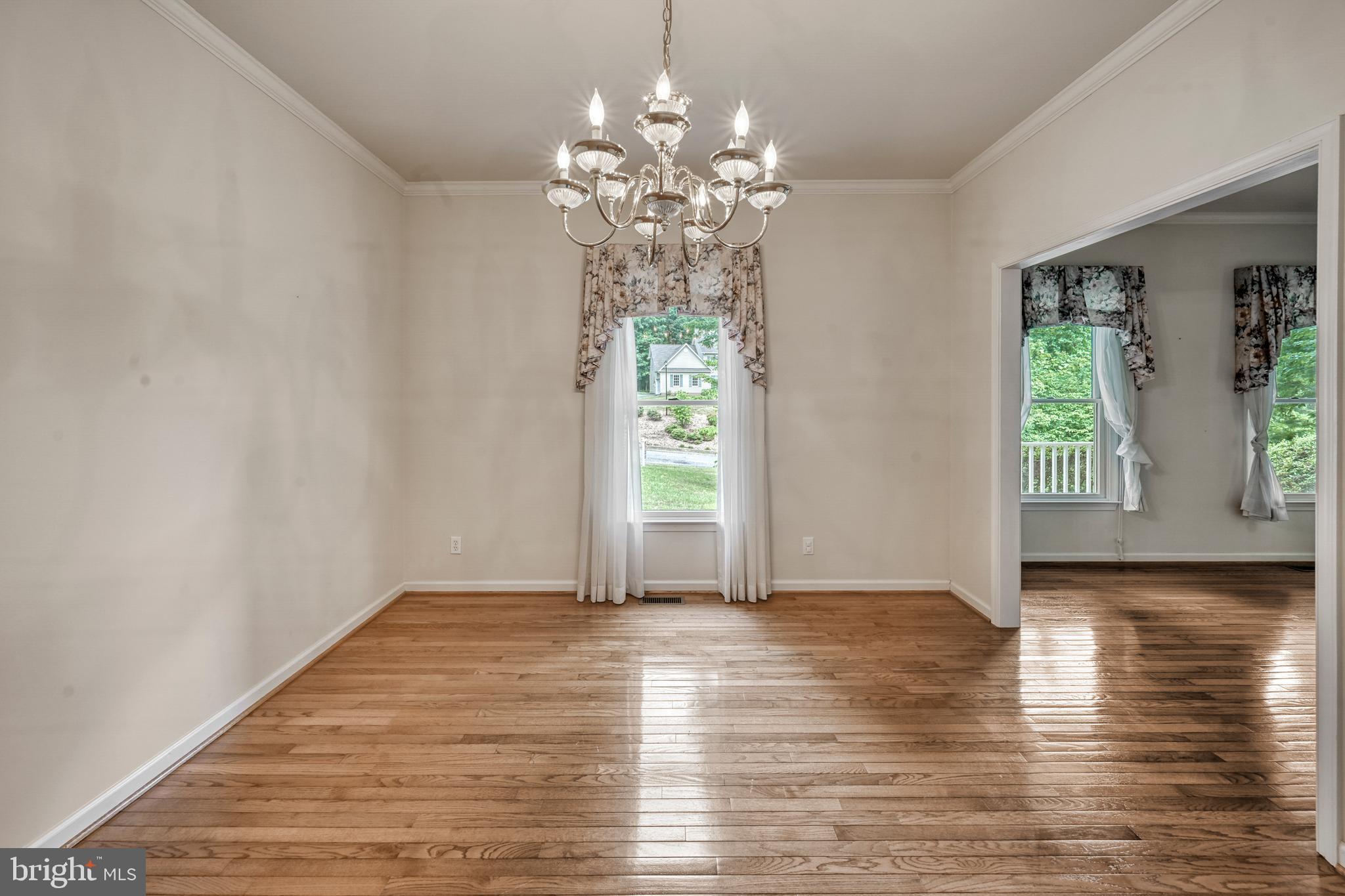 COURTHOUSE CROSSINGS - Residential