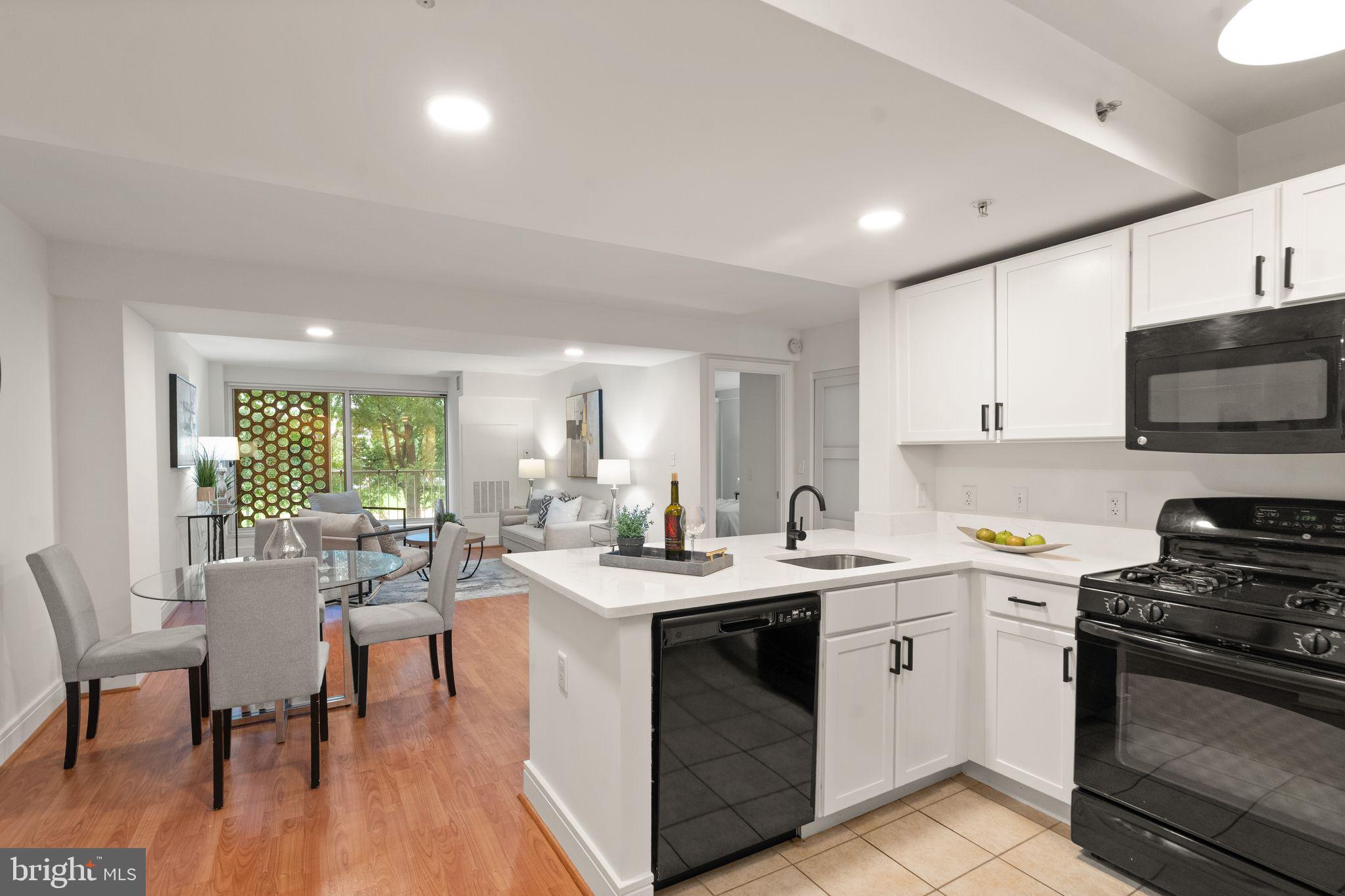 800 4TH STREET SW N201