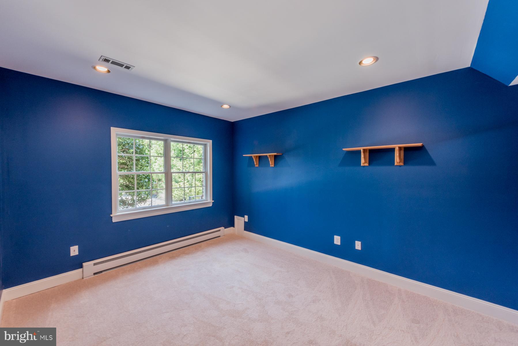 QUARTERFIELD - Residential