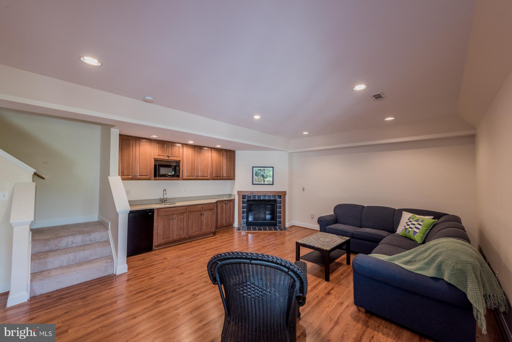 QUARTERFIELD - Residential