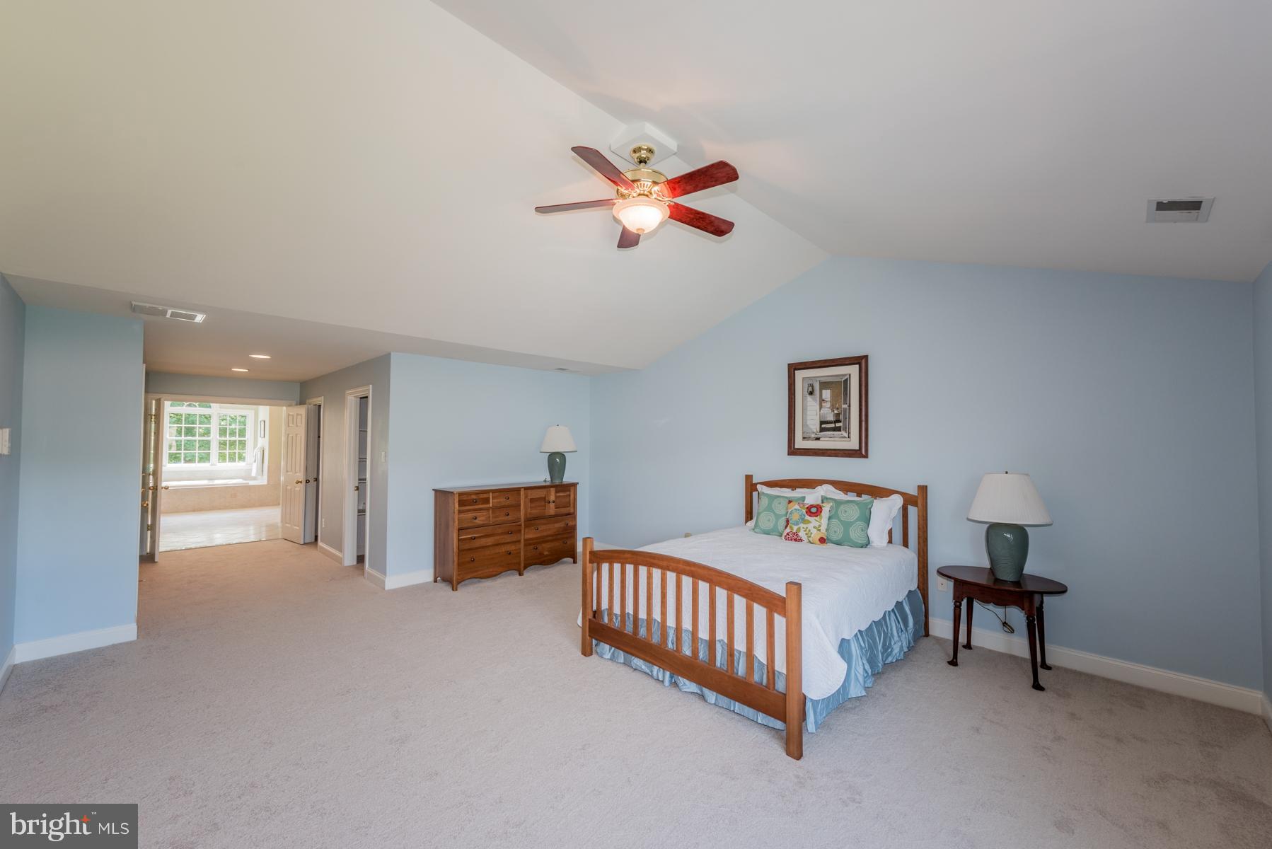 QUARTERFIELD - Residential