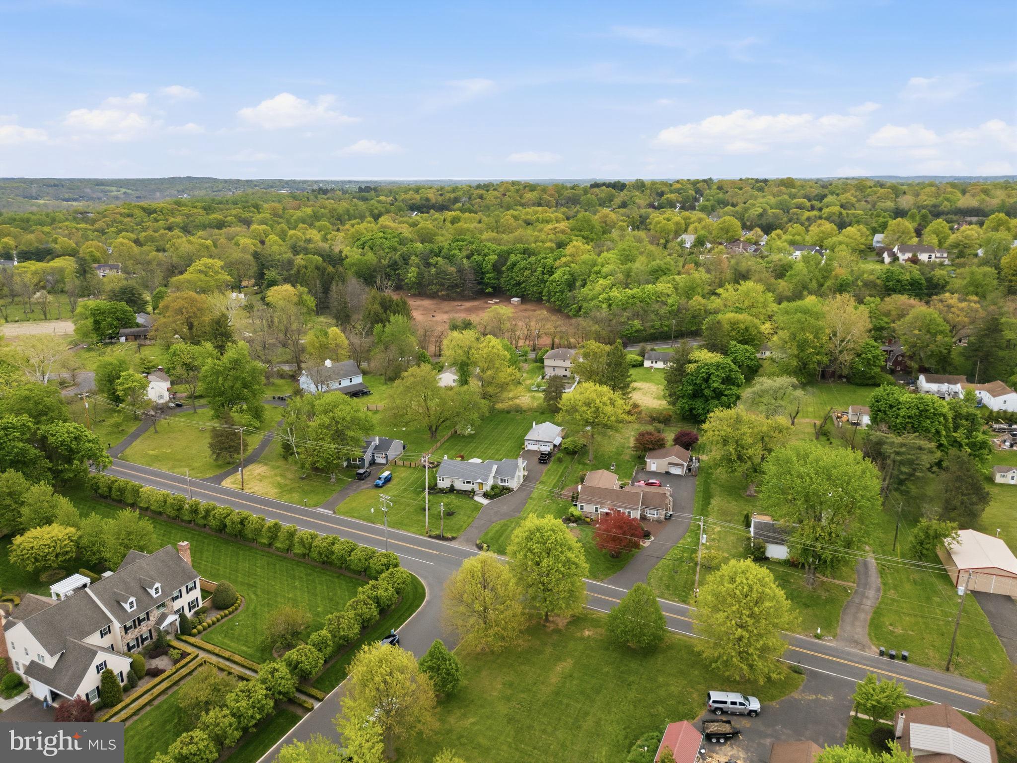 WEIR FARM - Residential