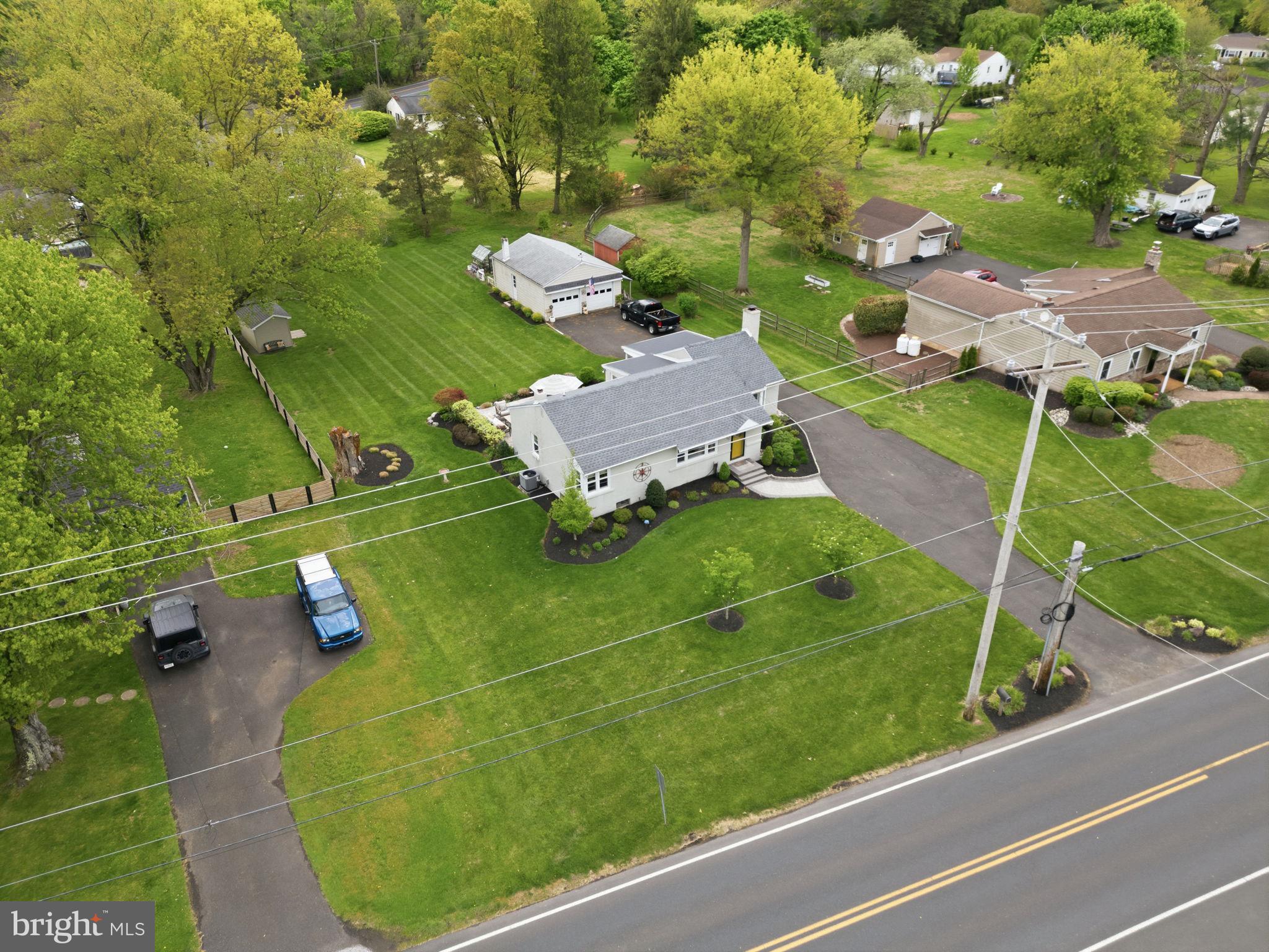 WEIR FARM - Residential