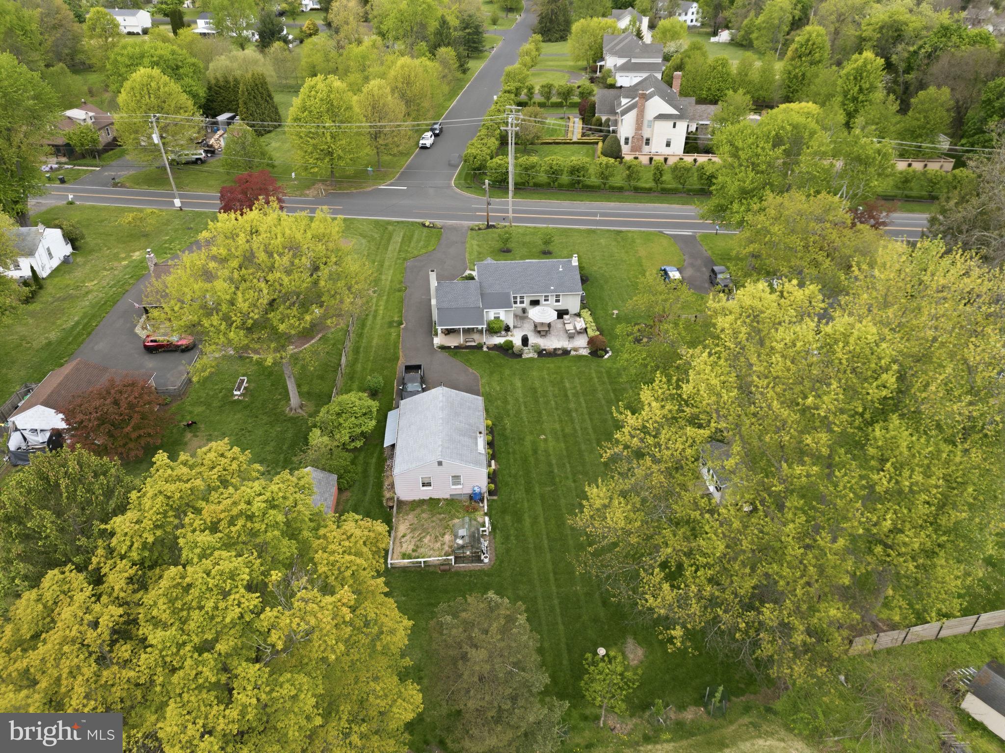 WEIR FARM - Residential