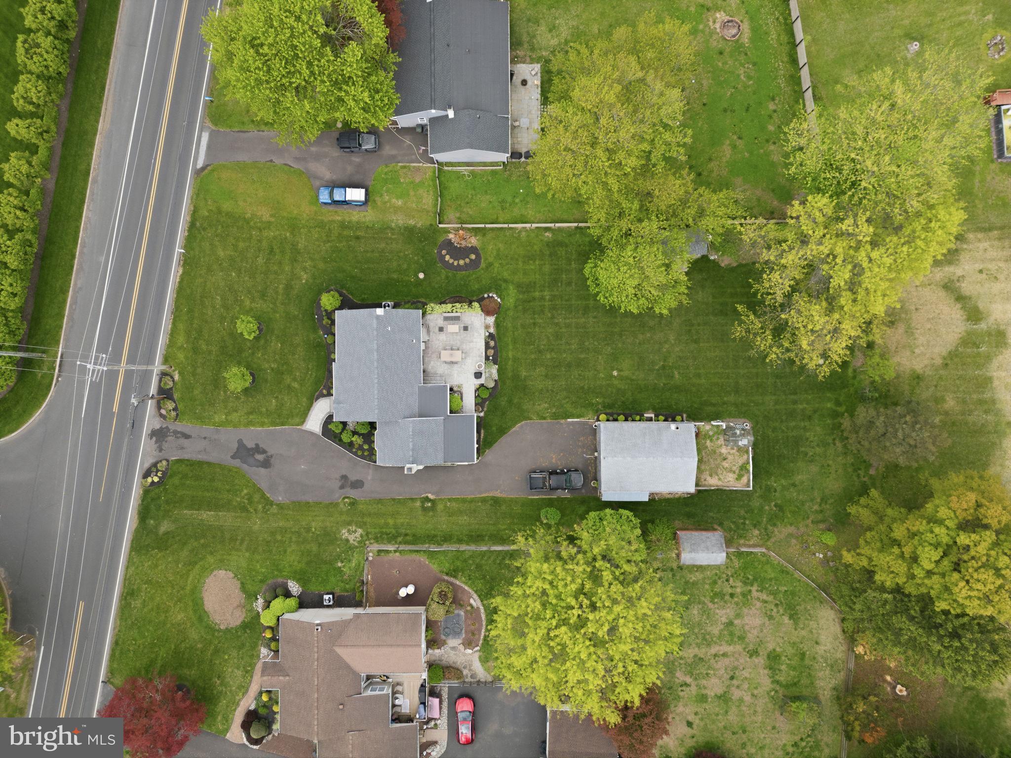 WEIR FARM - Residential