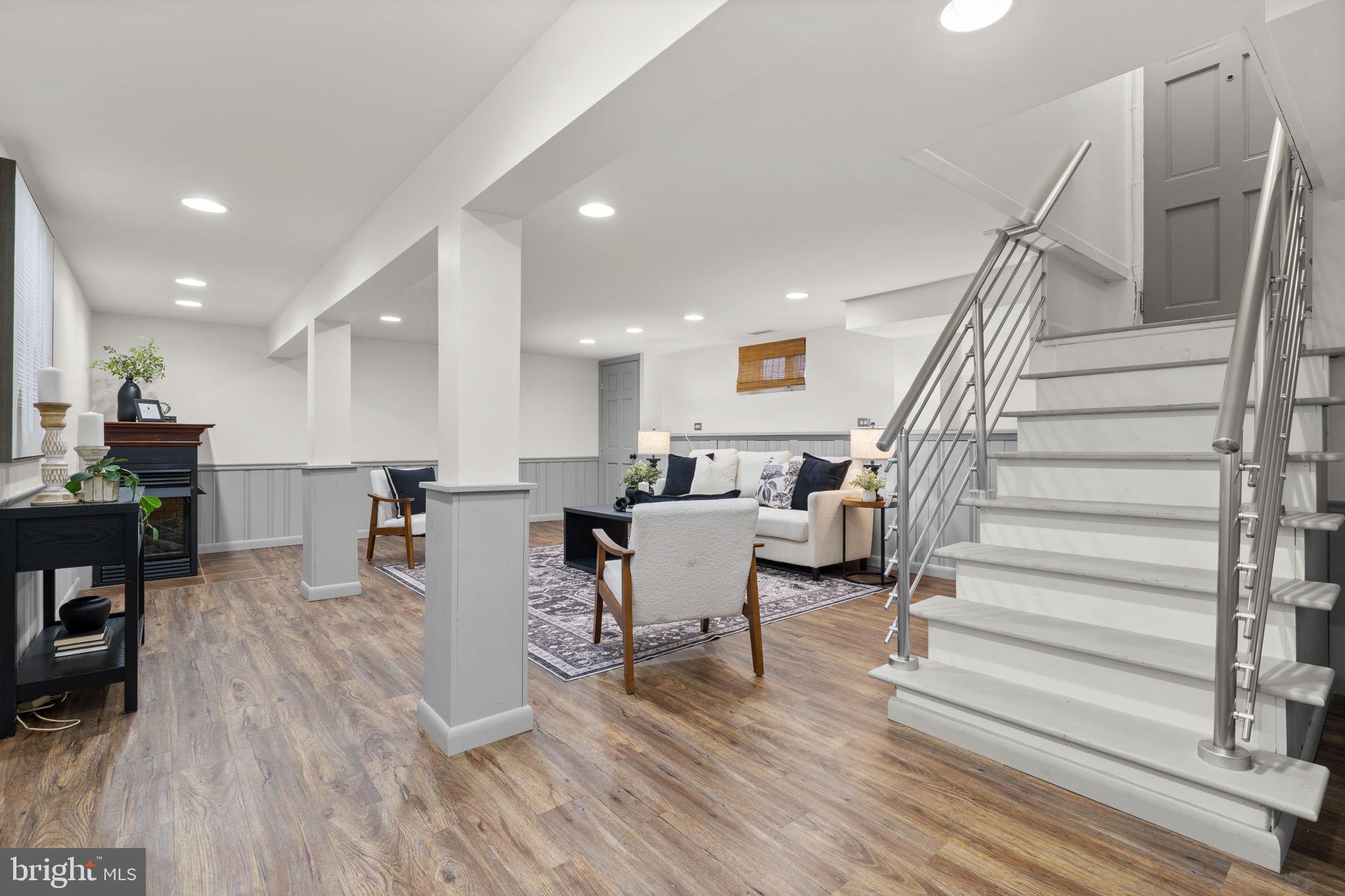 INDIAN SPRING PARK - Residential