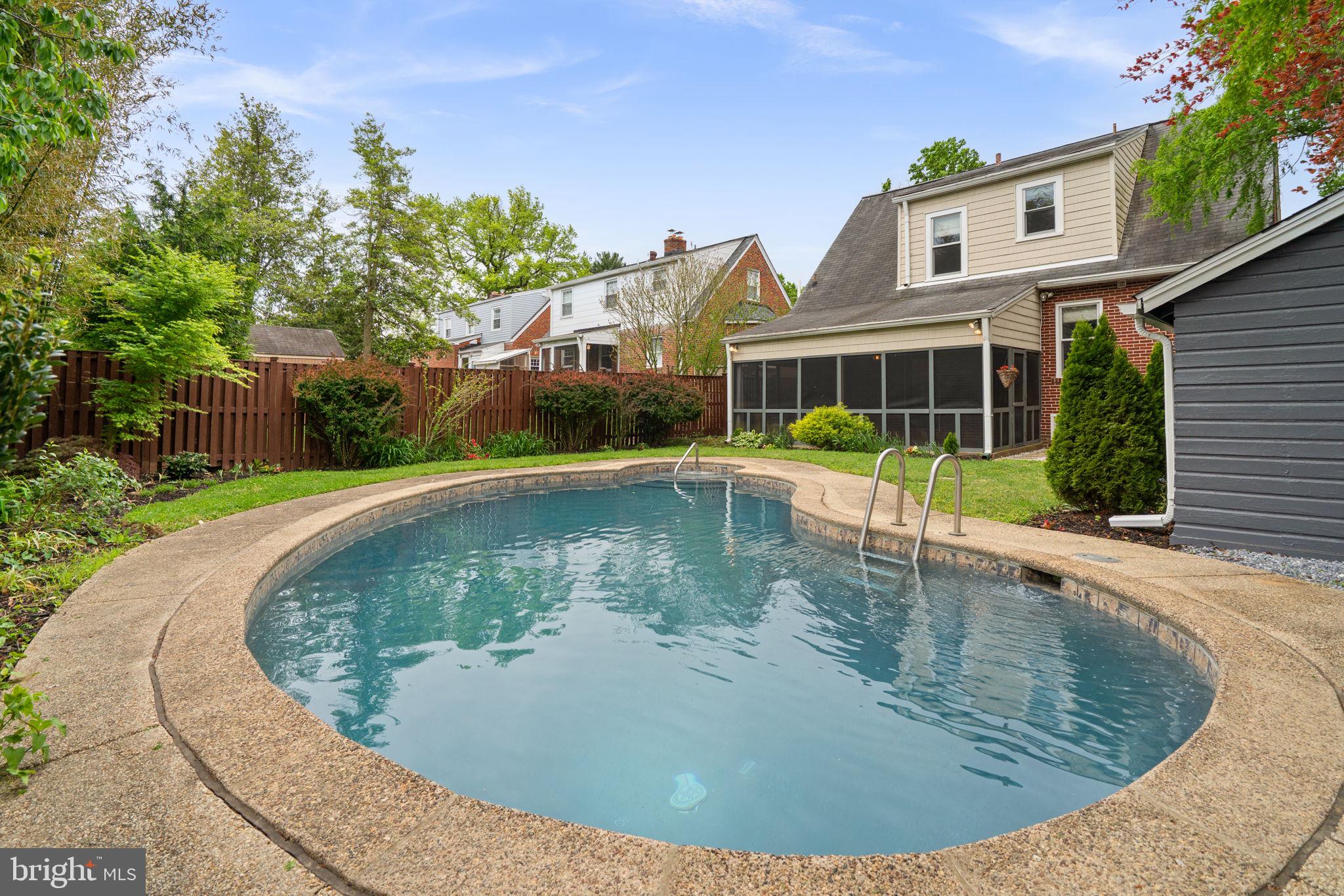 INDIAN SPRING PARK - Residential