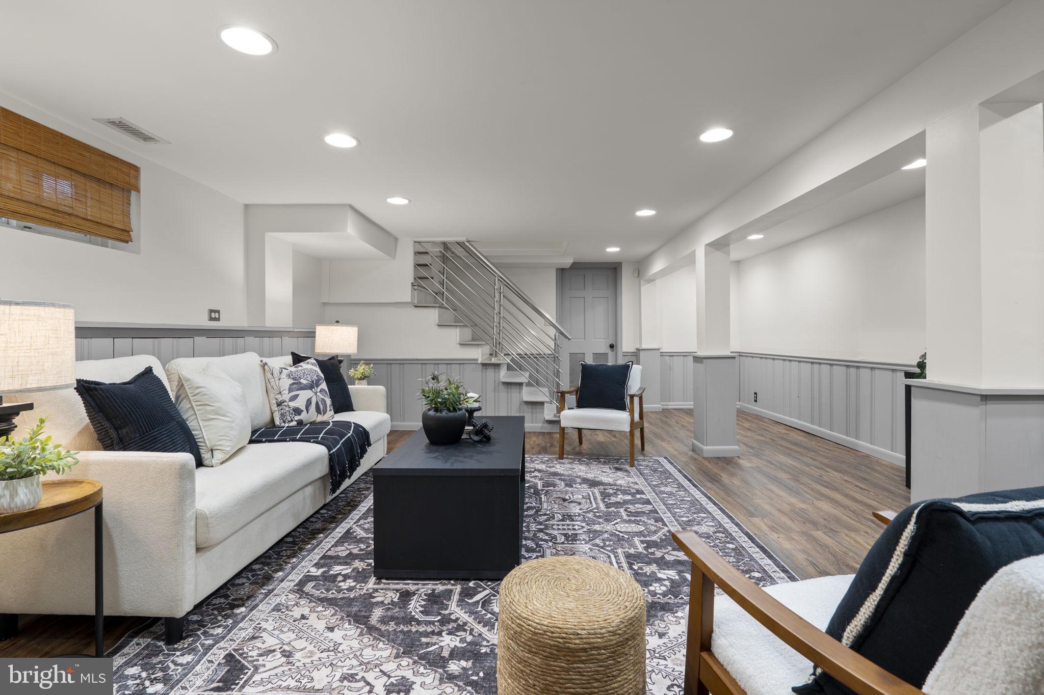 INDIAN SPRING PARK - Residential