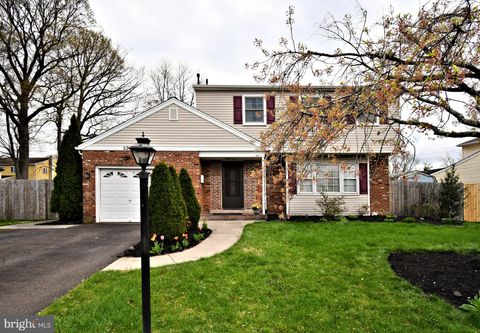 526 EHRET ROAD FAIRLESS HILLS PA 19030