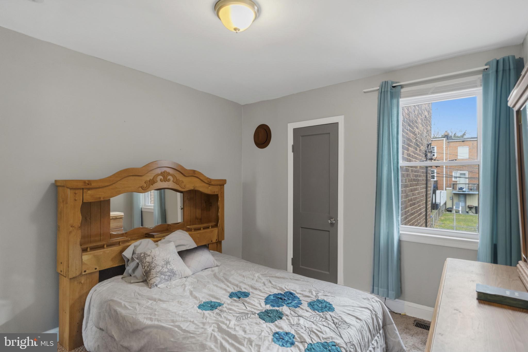 EDMONDSON VIILLAGE - Residential