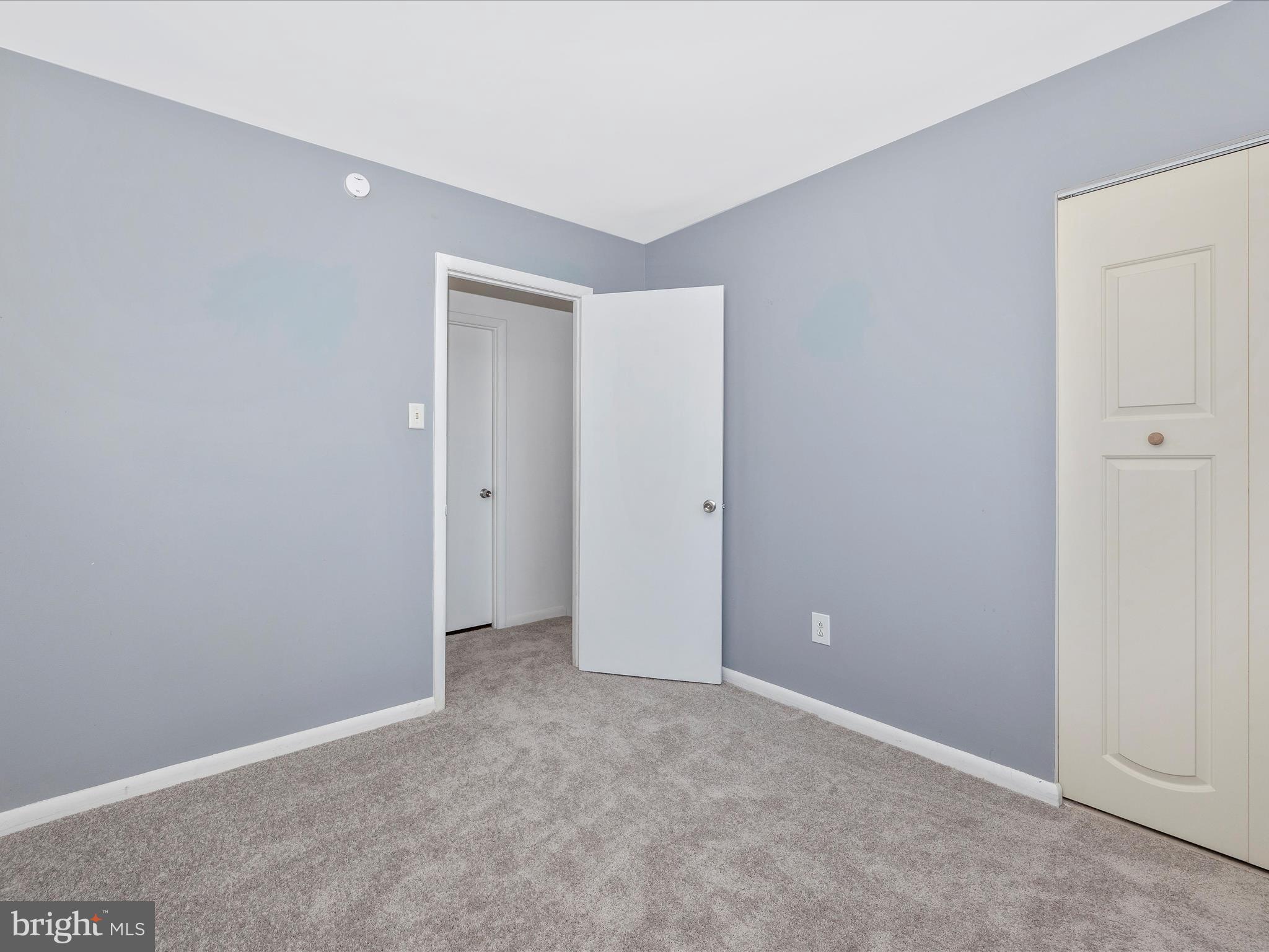 OAKLAND MILLS - Residential