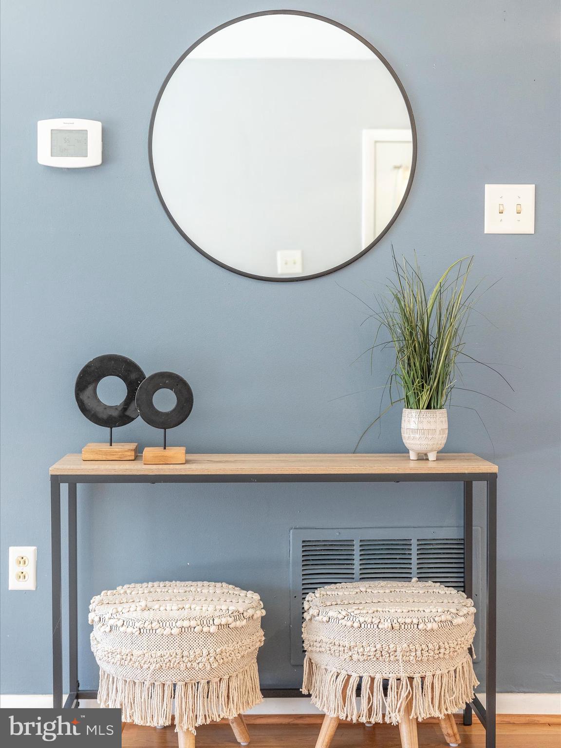 OAKLAND MILLS - Residential