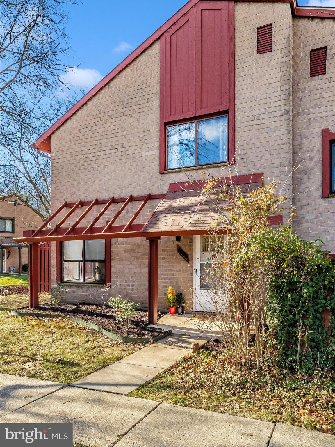 OAKLAND MILLS - Residential