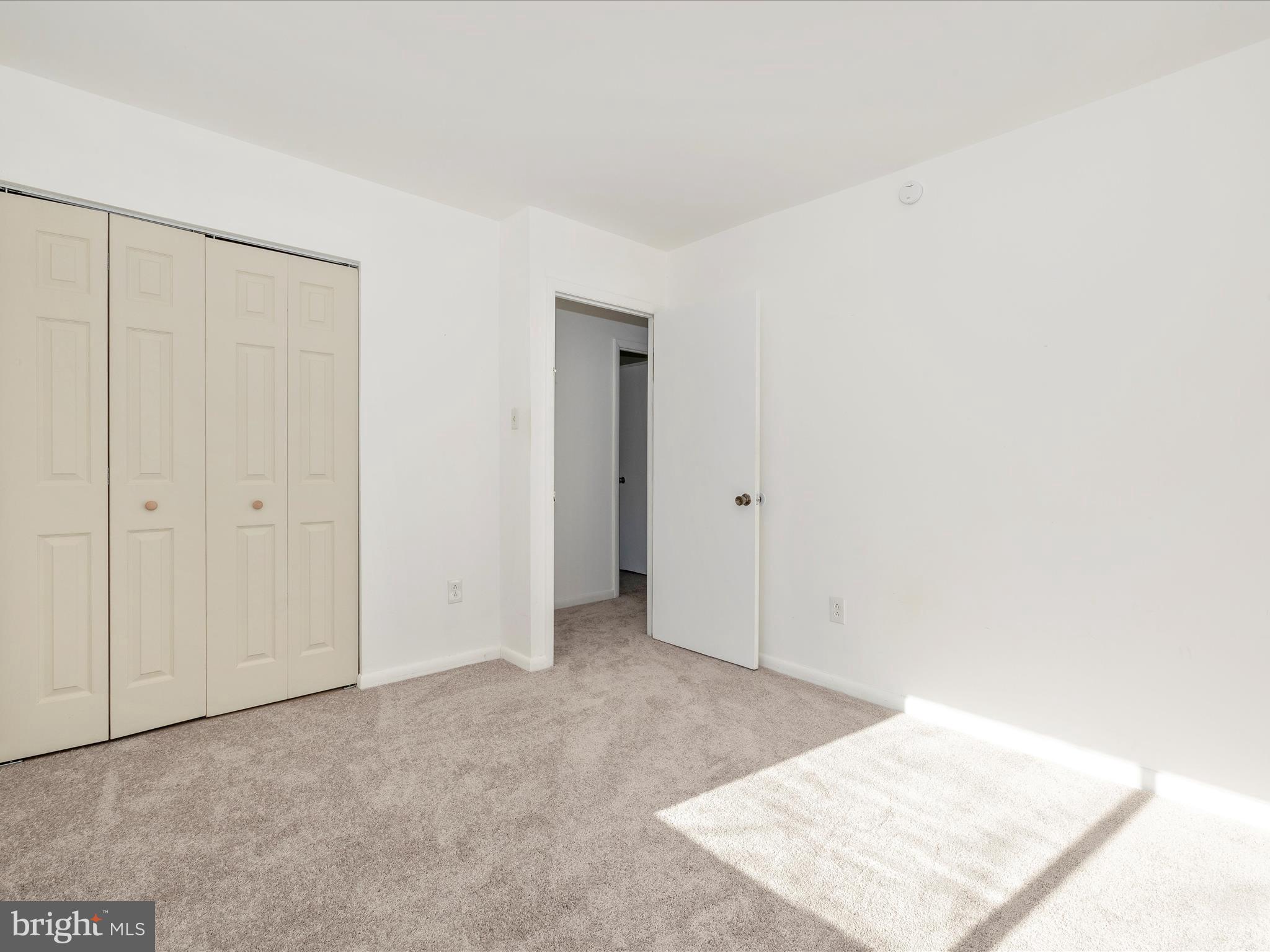 OAKLAND MILLS - Residential