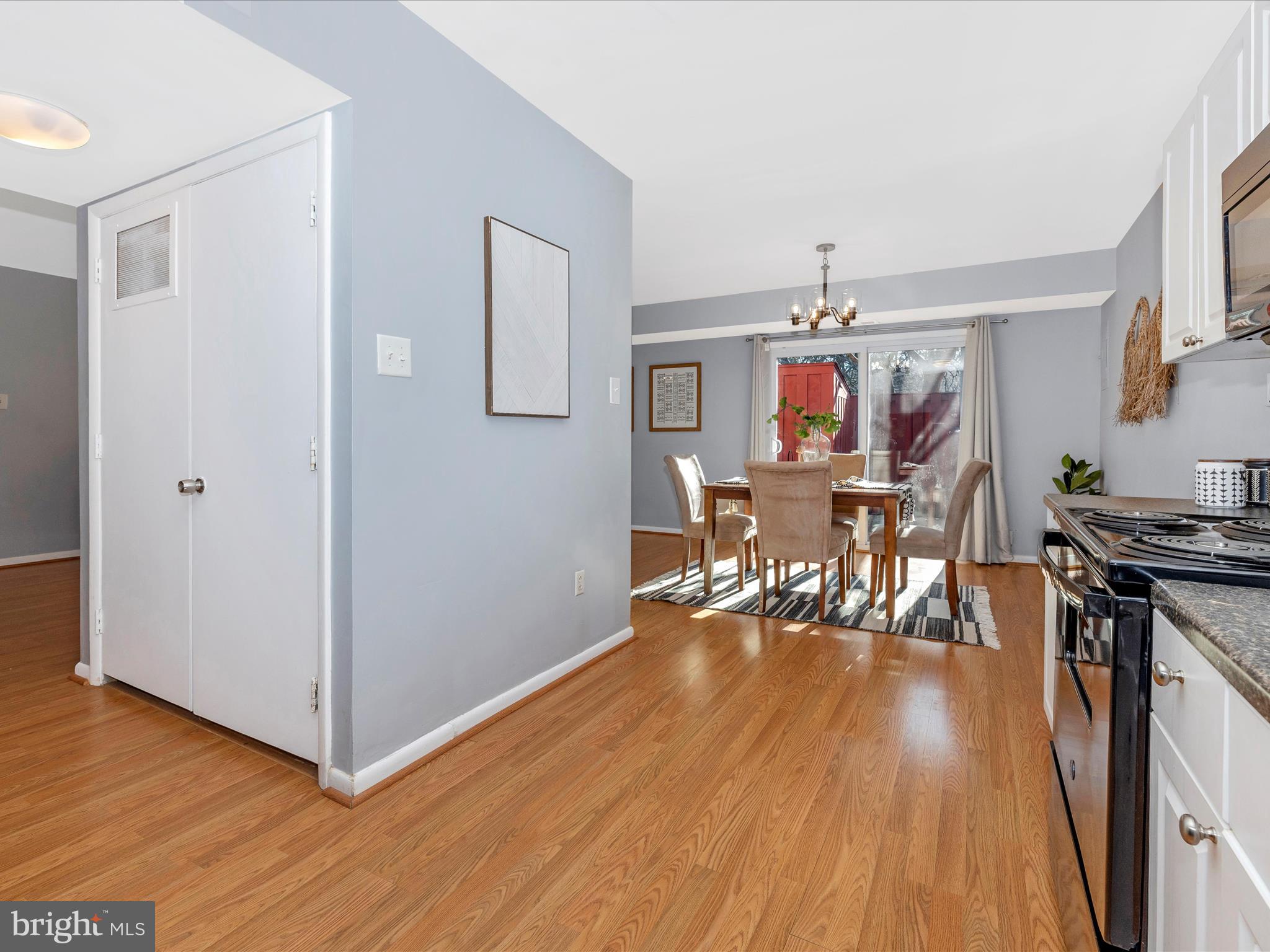 OAKLAND MILLS - Residential