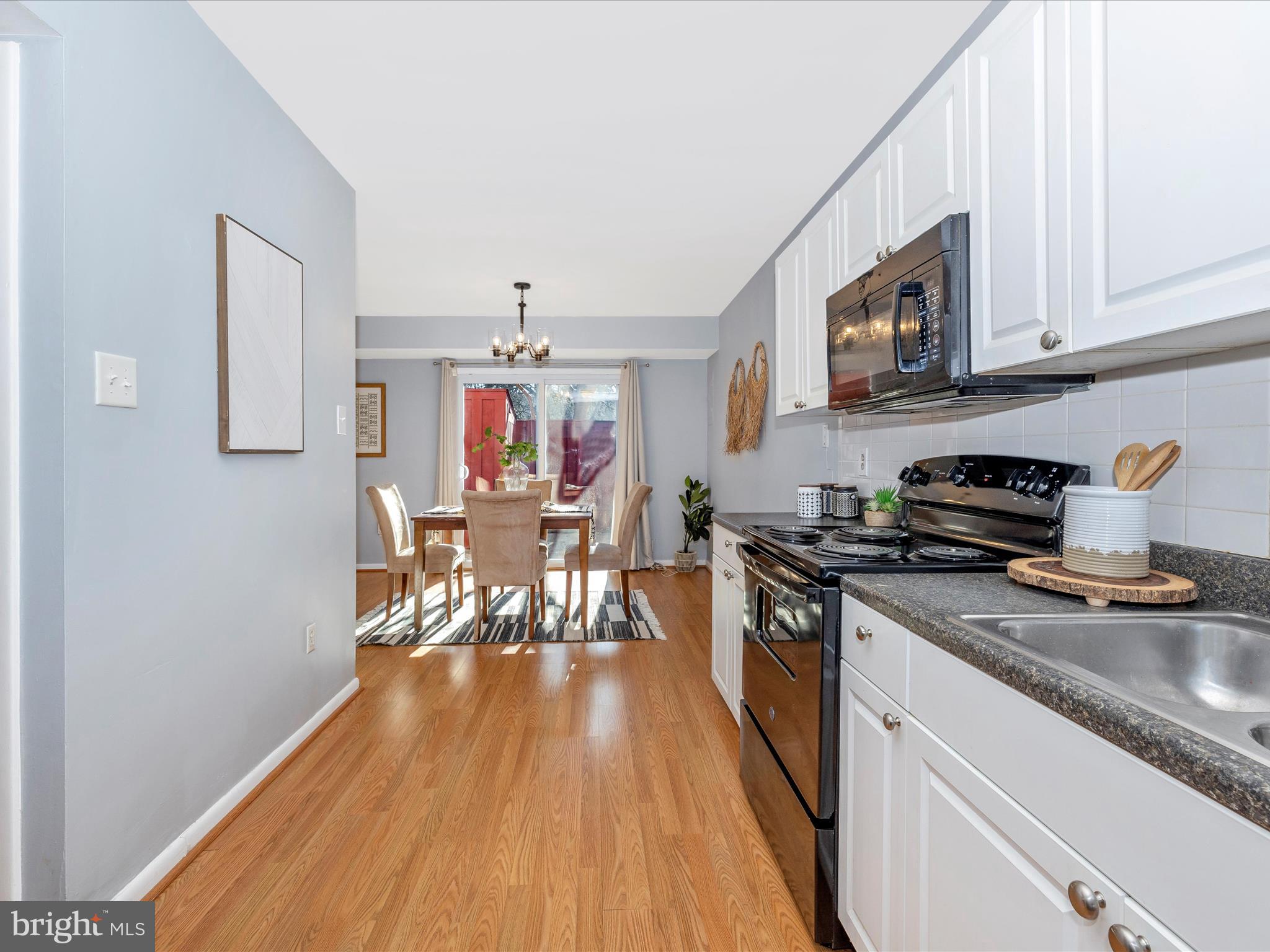 OAKLAND MILLS - Residential