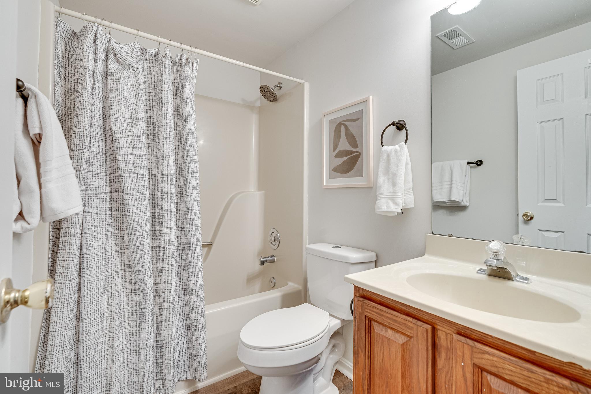 THE MEADOWS - Residential