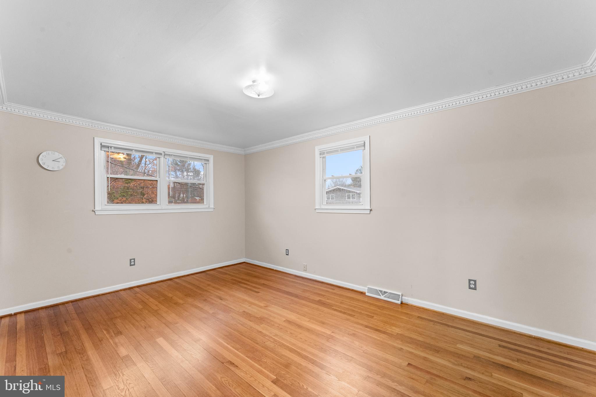 HOLIDAY HILLS - Residential