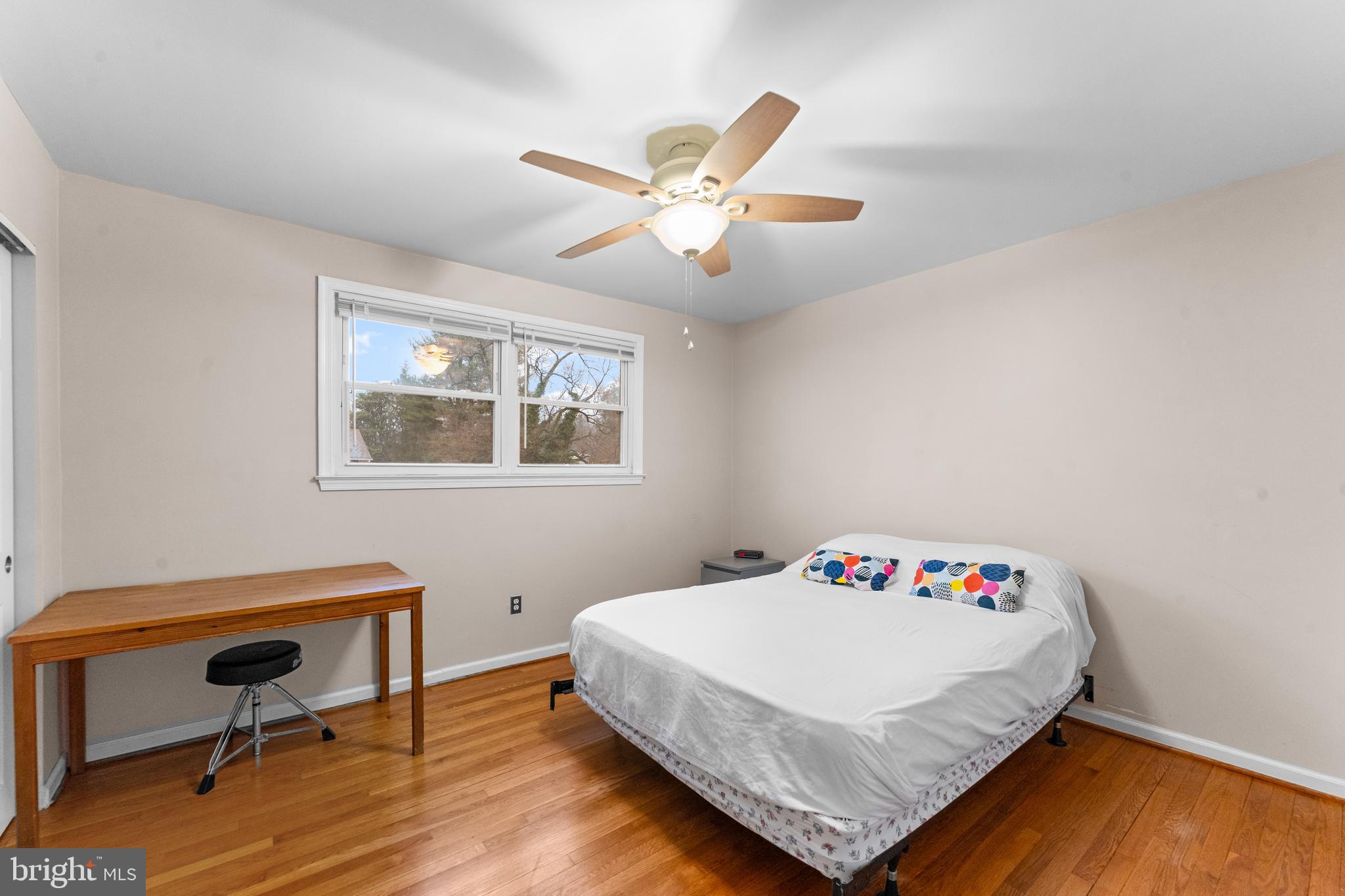 HOLIDAY HILLS - Residential