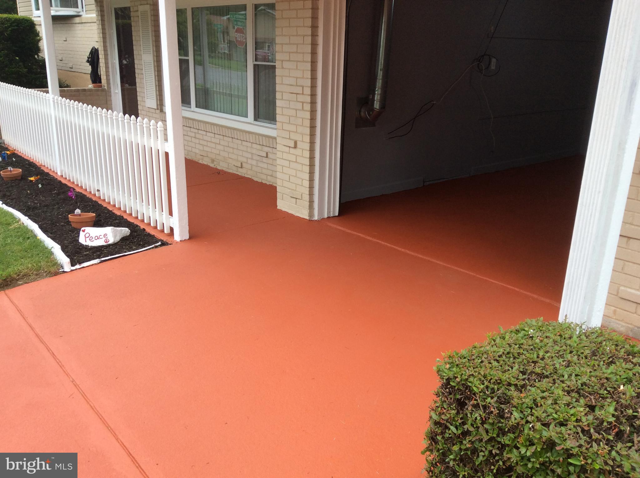 HOLIDAY HILLS - Residential