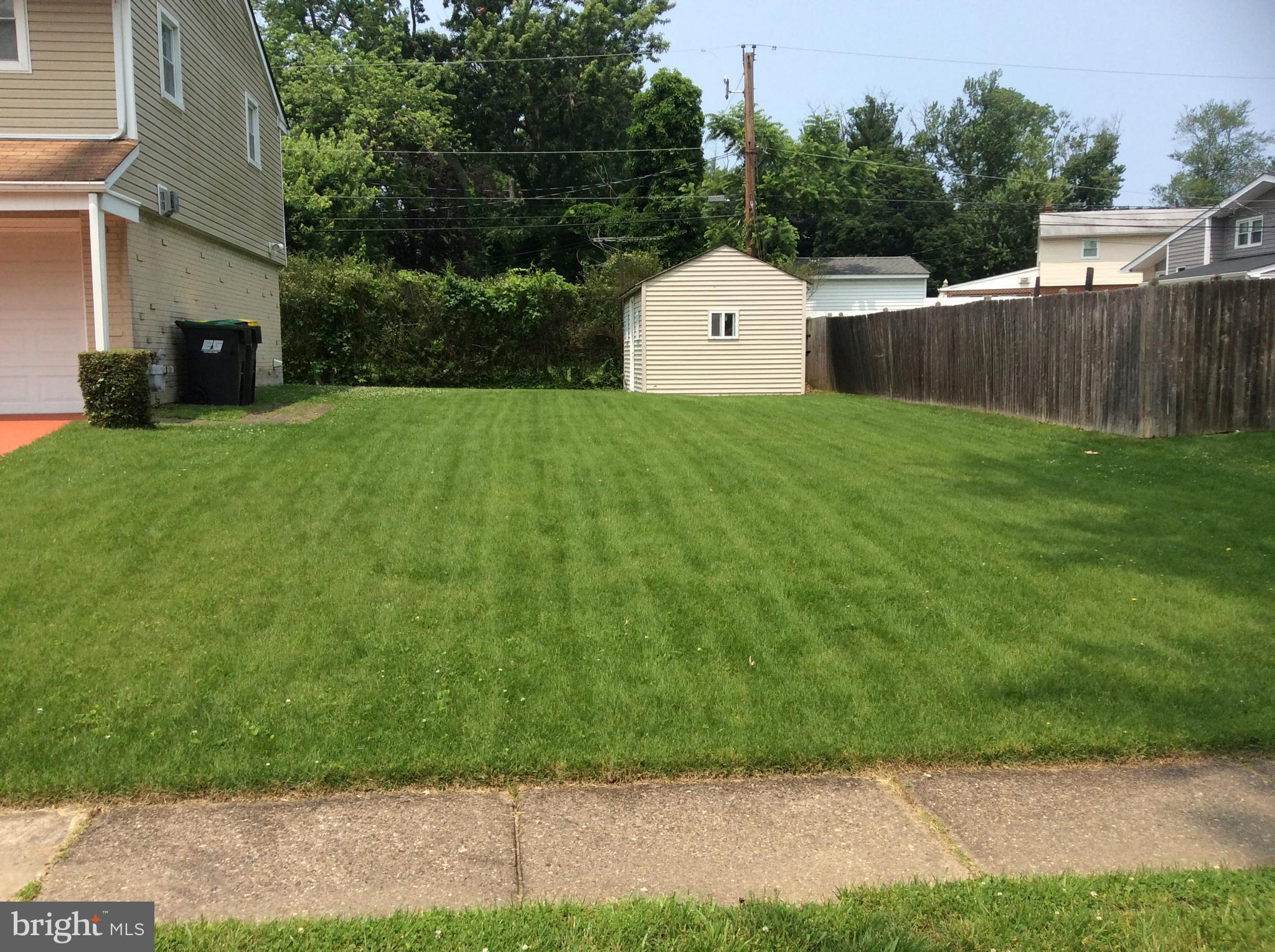 HOLIDAY HILLS - Residential