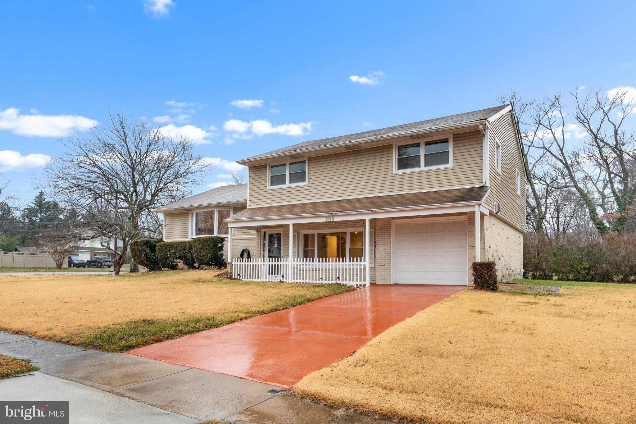 HOLIDAY HILLS - Residential