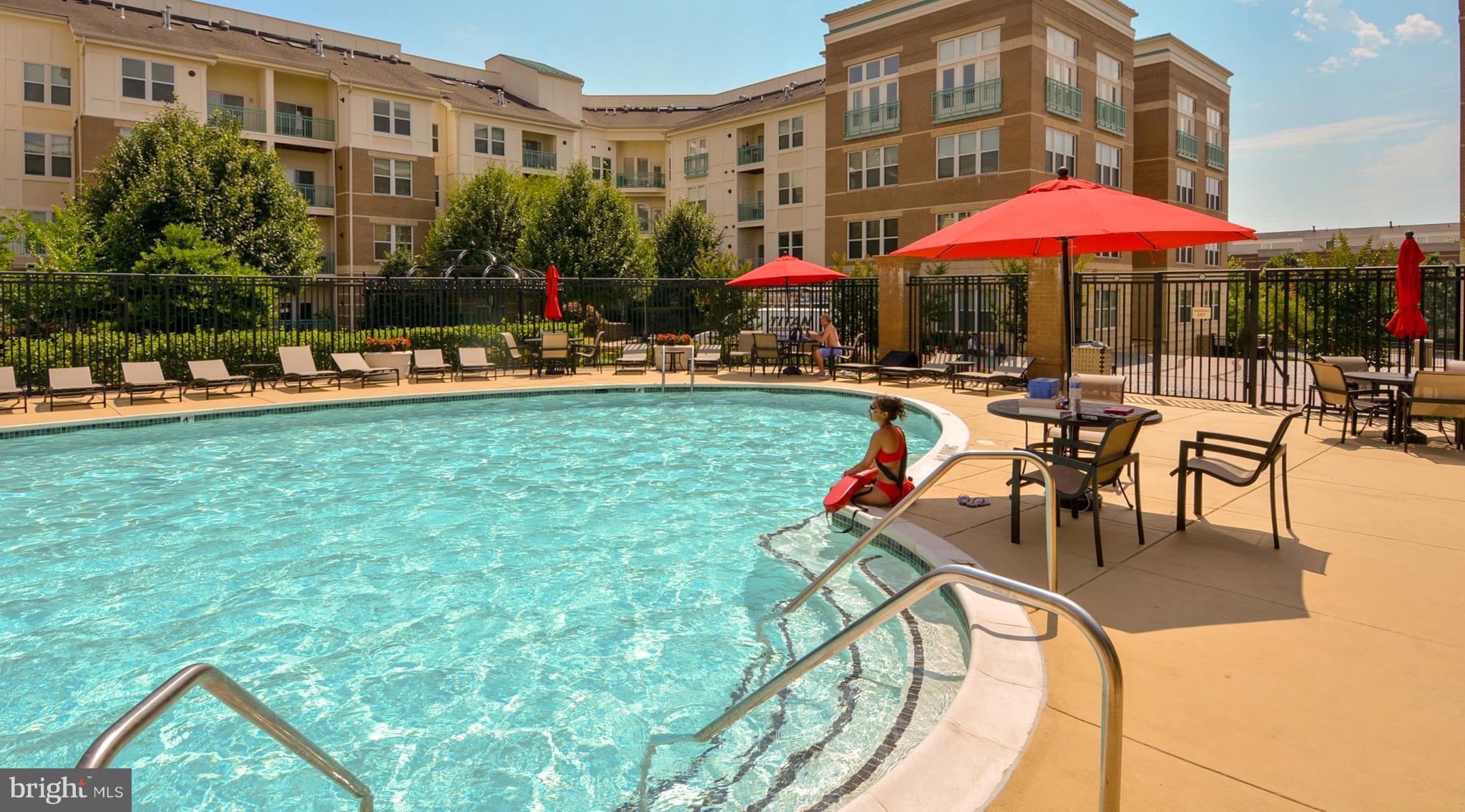 SAVOY AT RESTON TOWN CENTER - Residential Lease