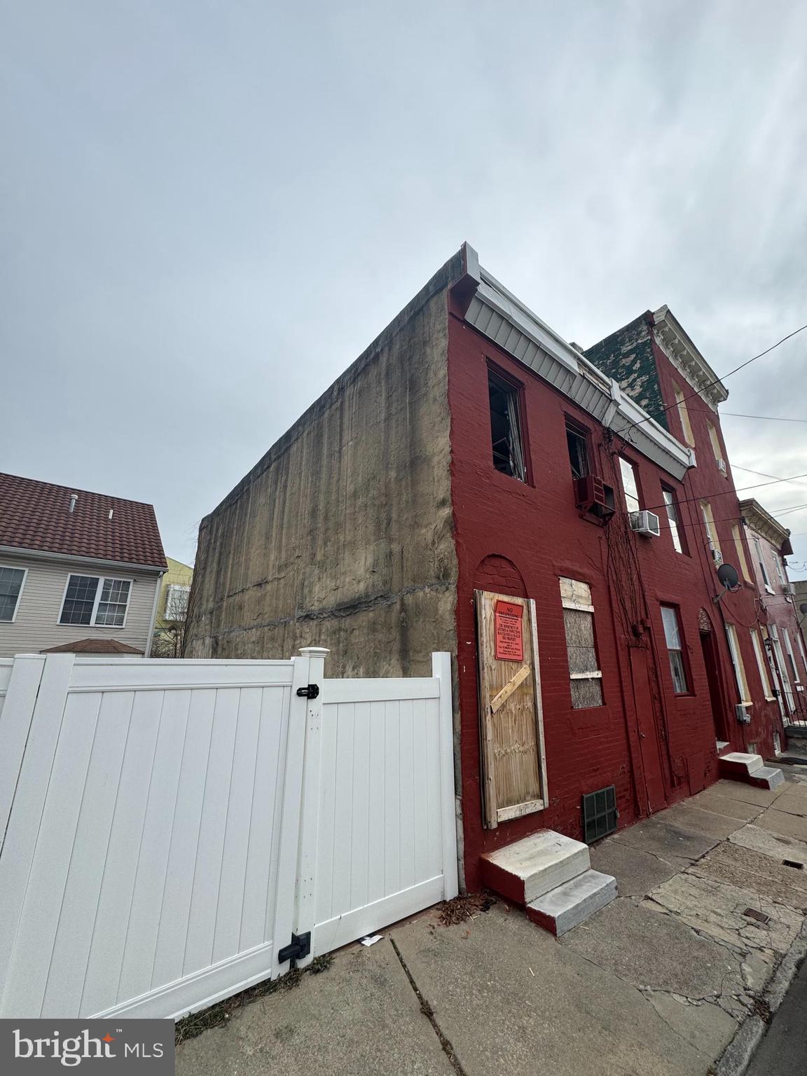 PHILADELPHIA - Residential