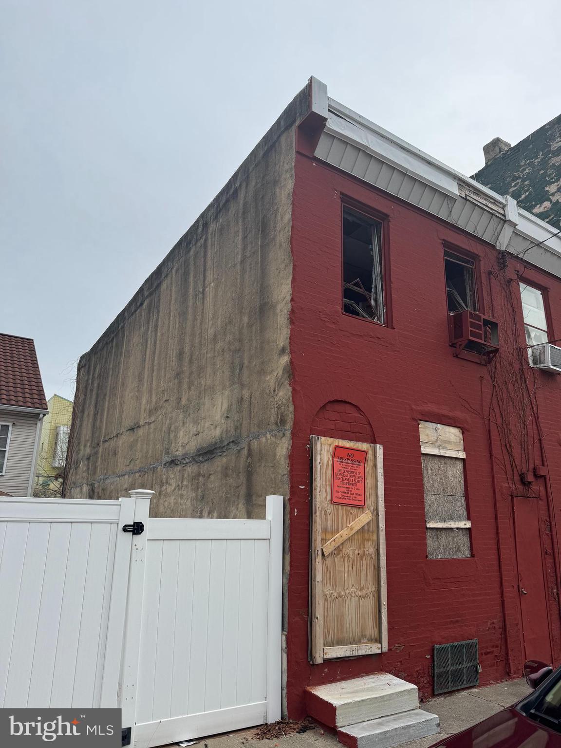 PHILADELPHIA - Residential