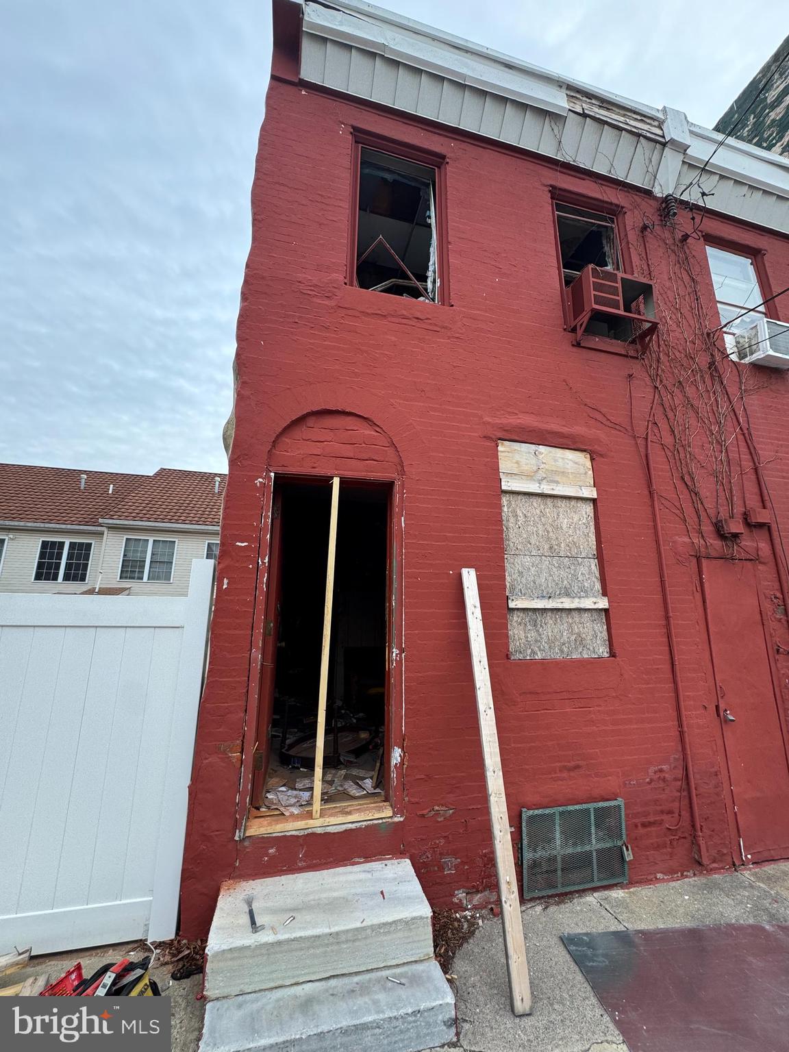 PHILADELPHIA - Residential