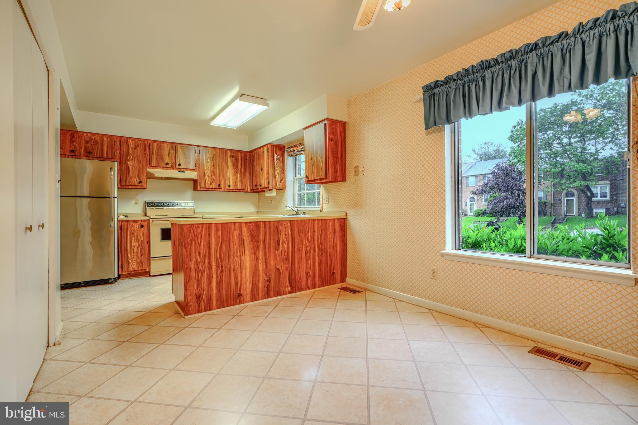 MAYS CHAPEL VILLAGE - Residential