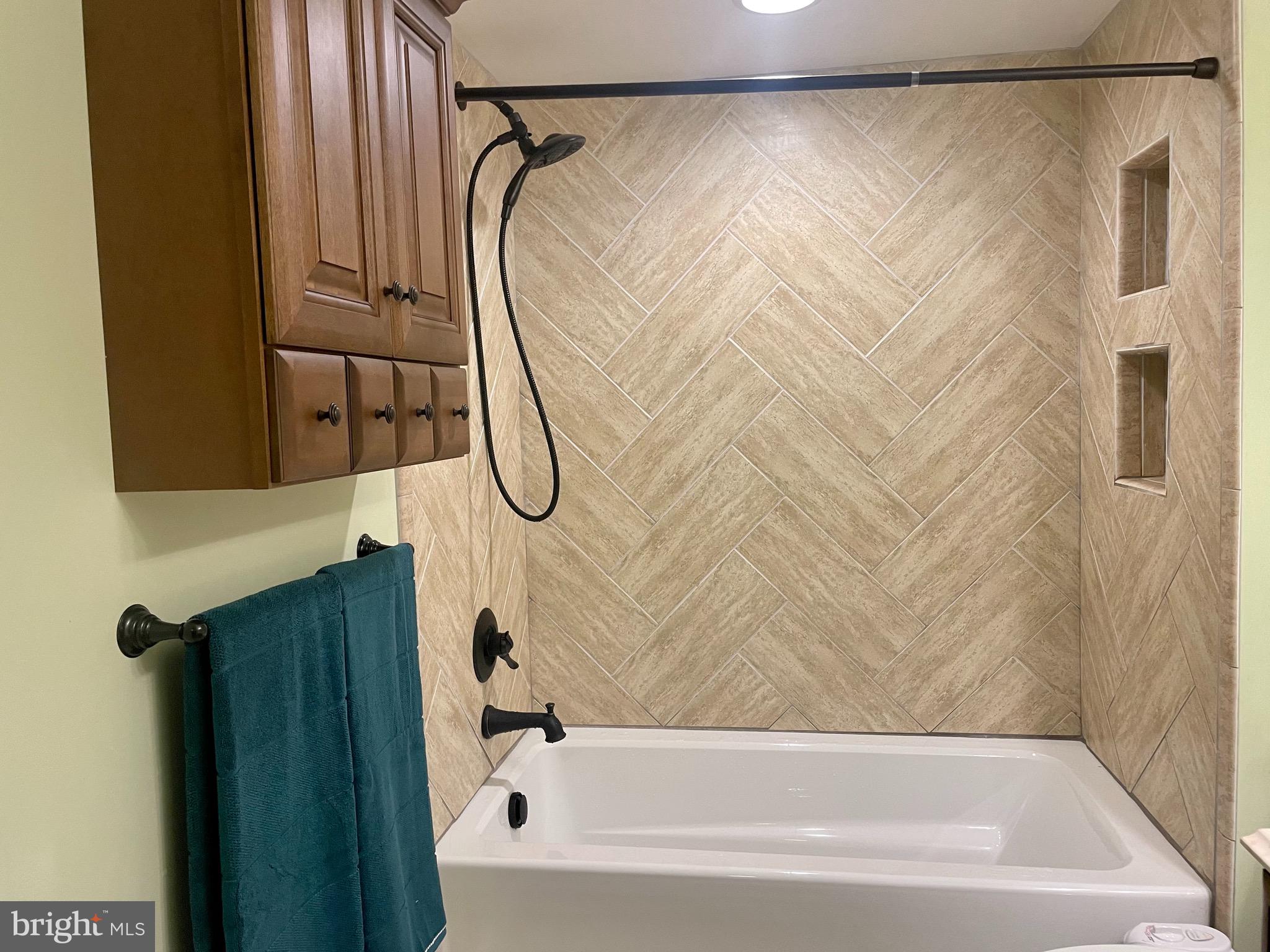 CHATHAM HILLS - Residential