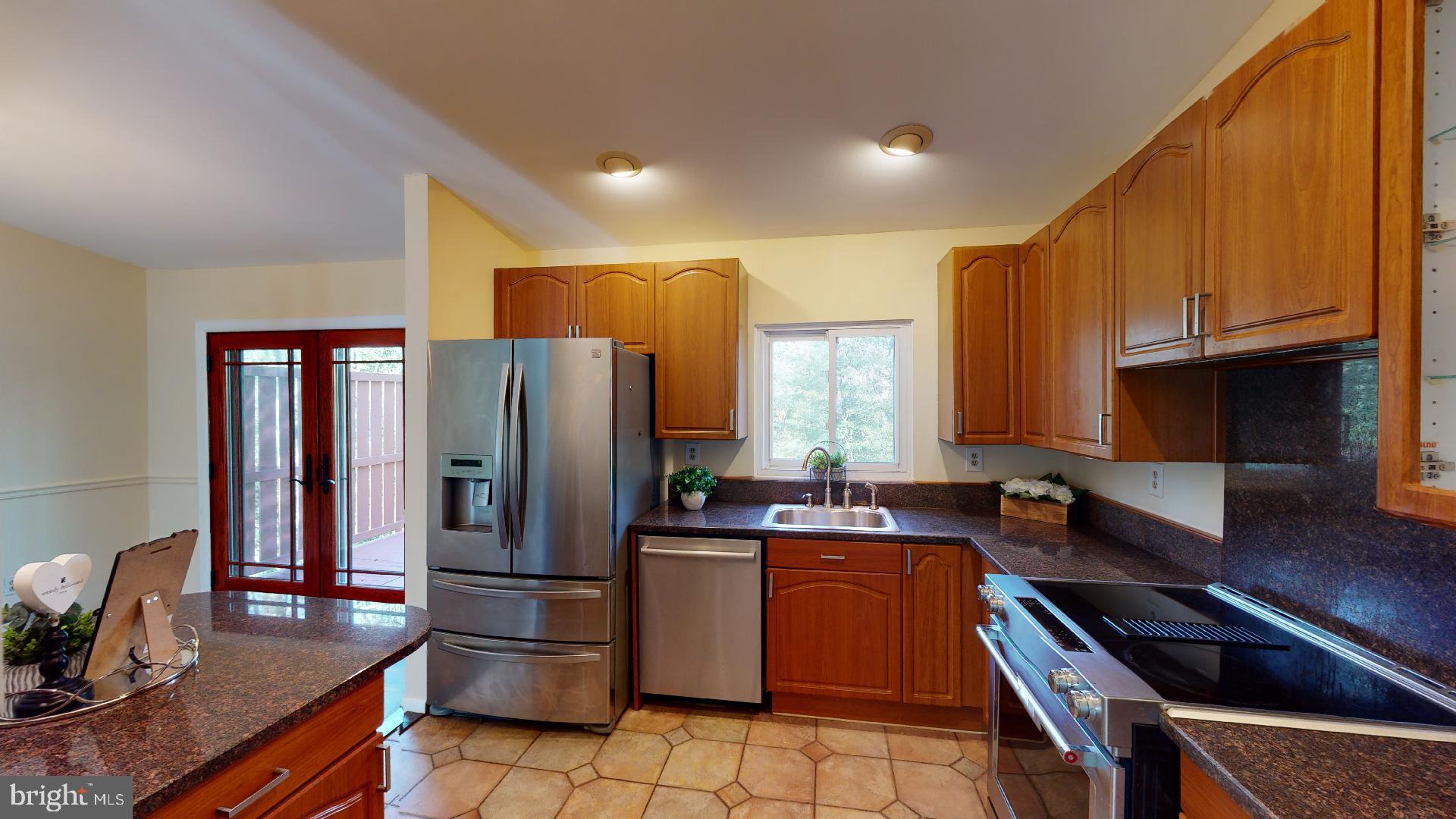 CHATHAM HILLS - Residential