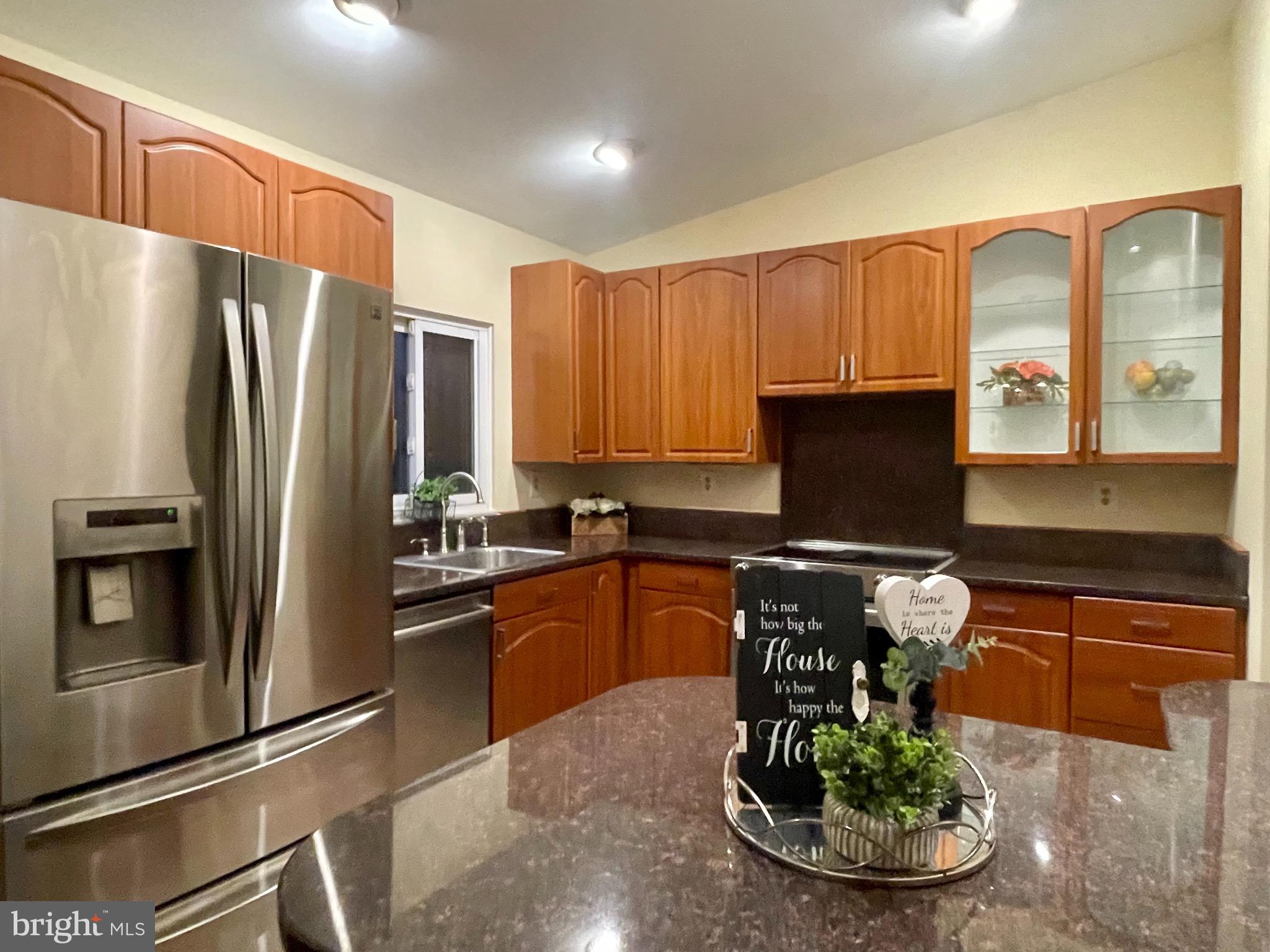 CHATHAM HILLS - Residential