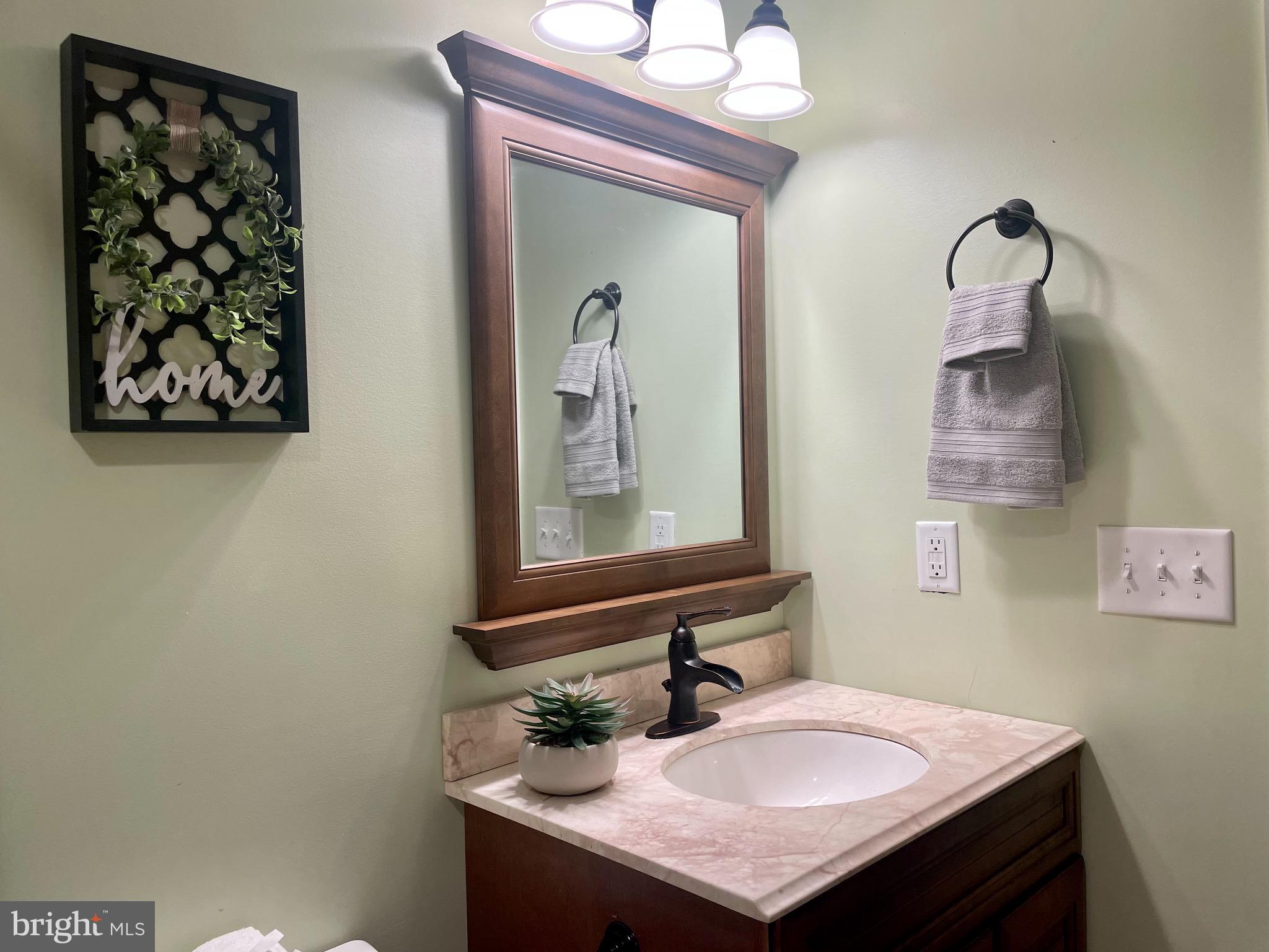 CHATHAM HILLS - Residential