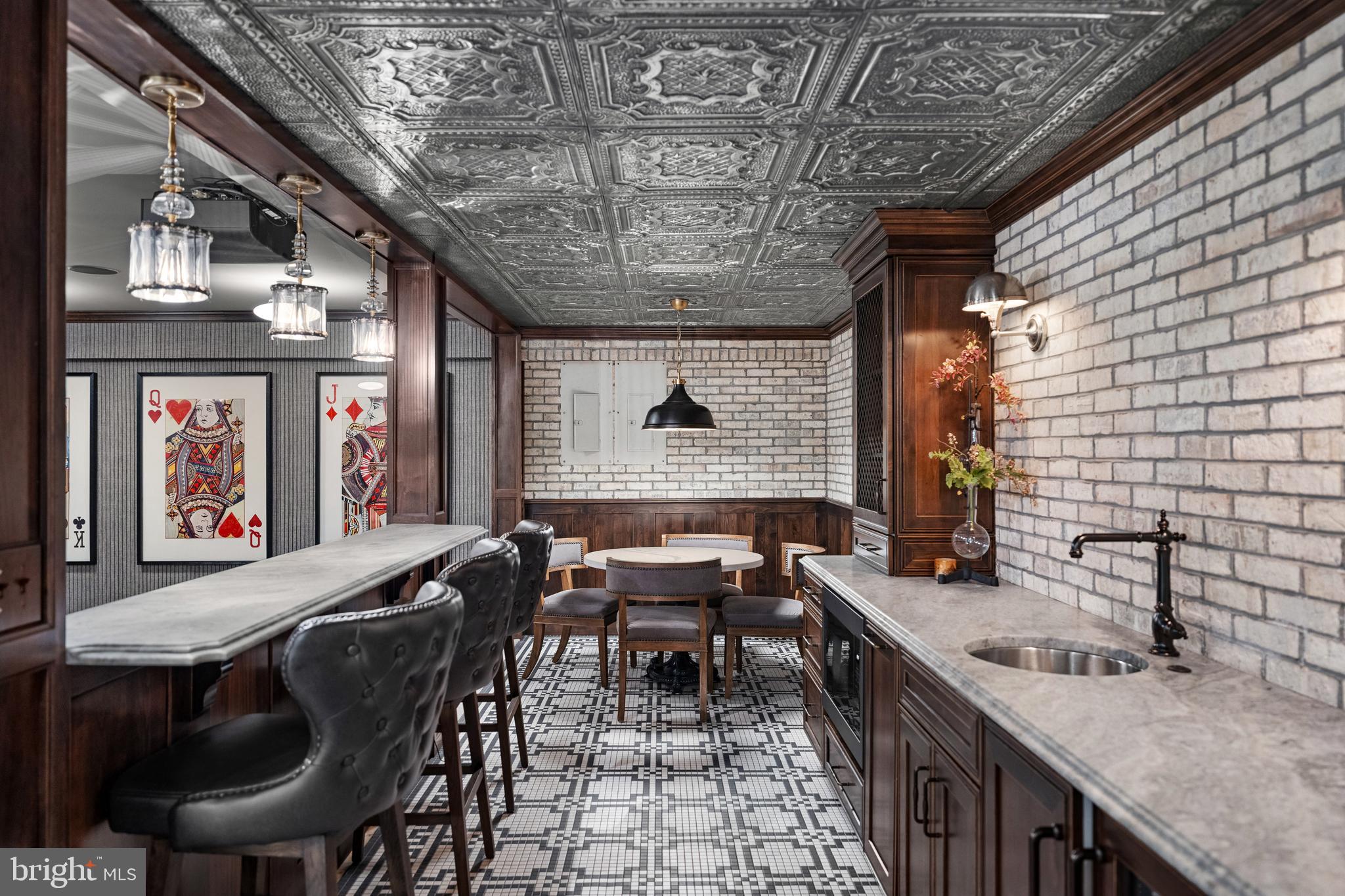 CHESTERBROOK FARM - Residential