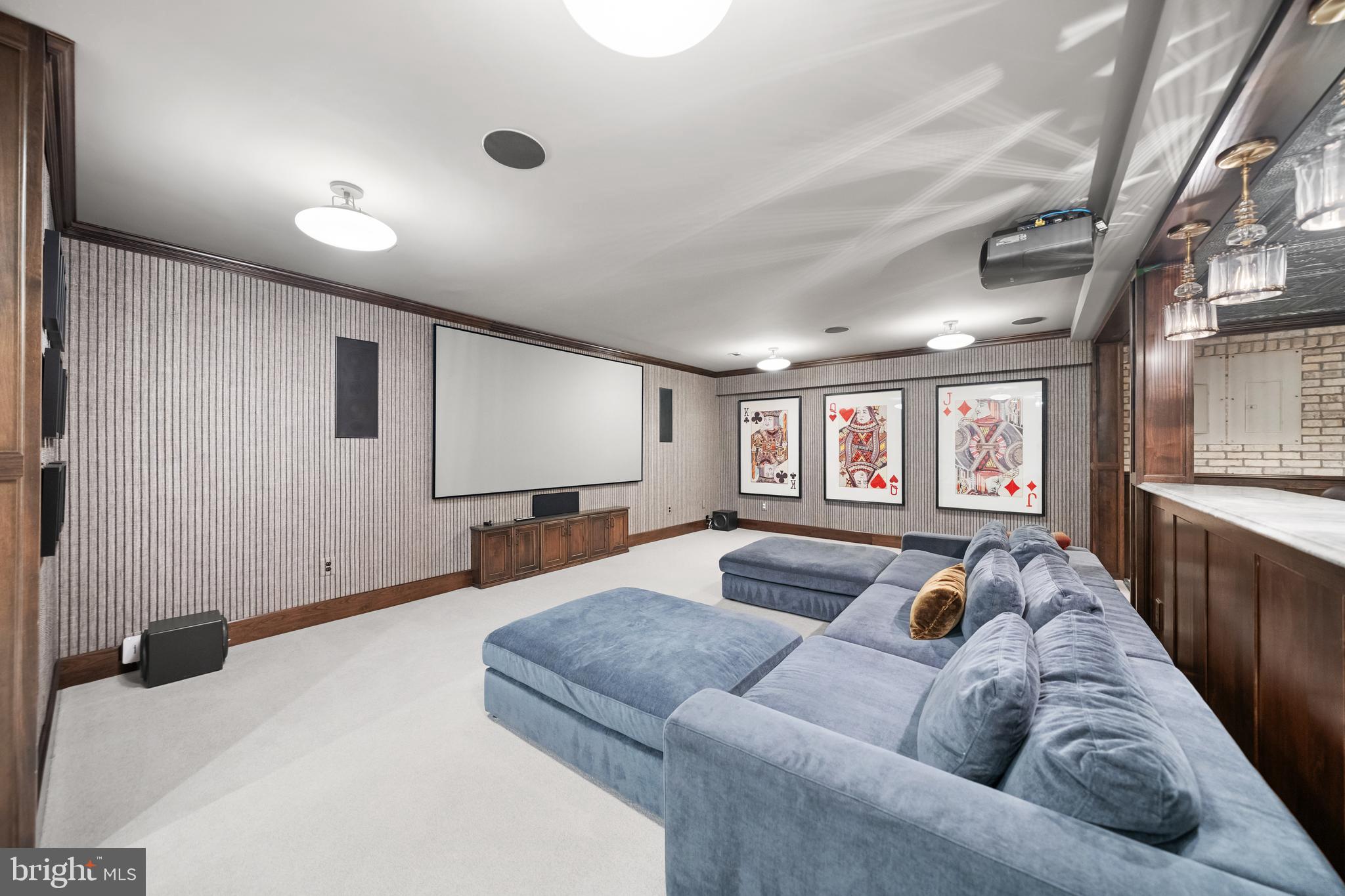 CHESTERBROOK FARM - Residential