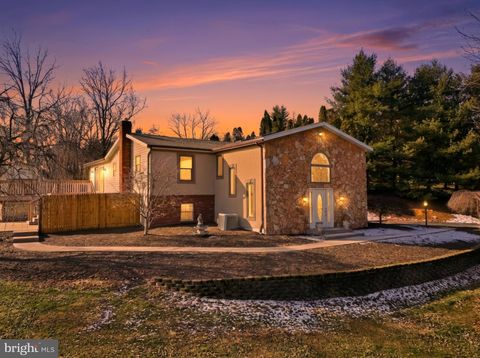 2530 MILL CREEK ROAD DOVER PA 17315