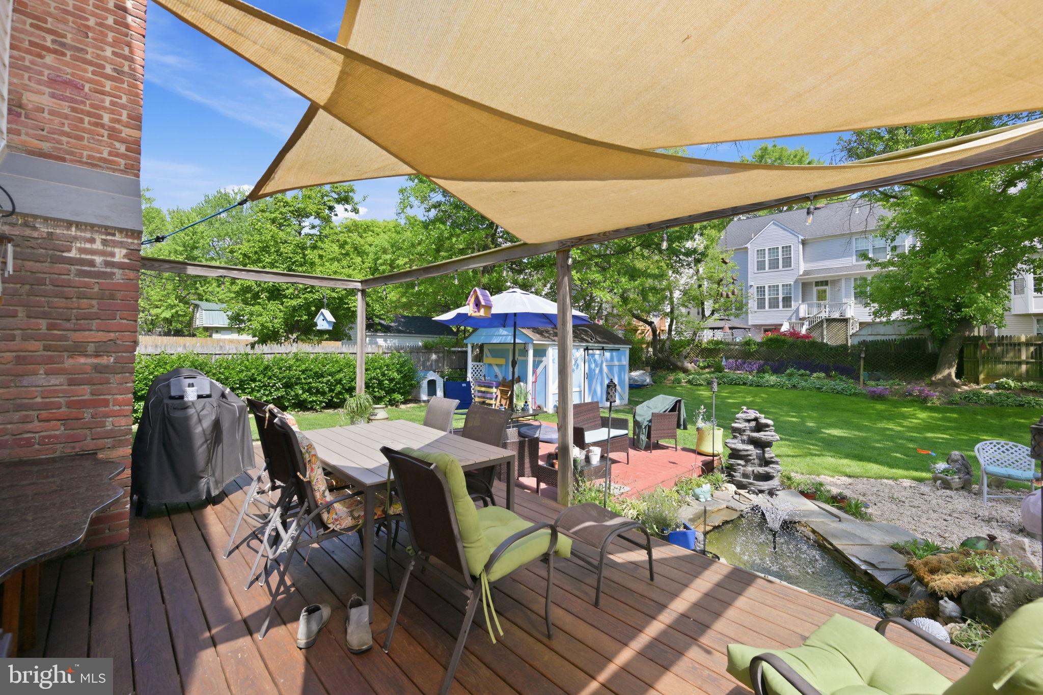 WALNUT HILL - Residential