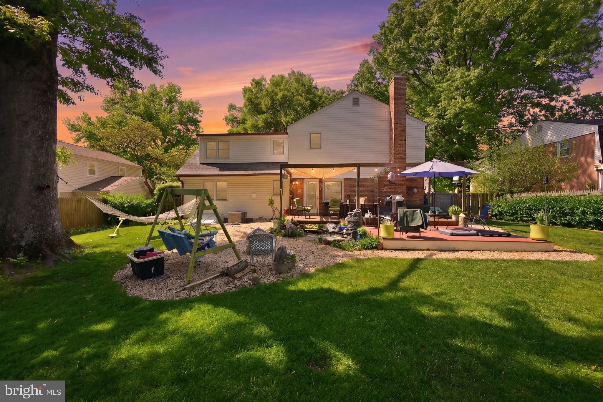 WALNUT HILL - Residential