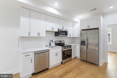 1107 QUEEN STREET NE 4 WASHINGTON DC 20002