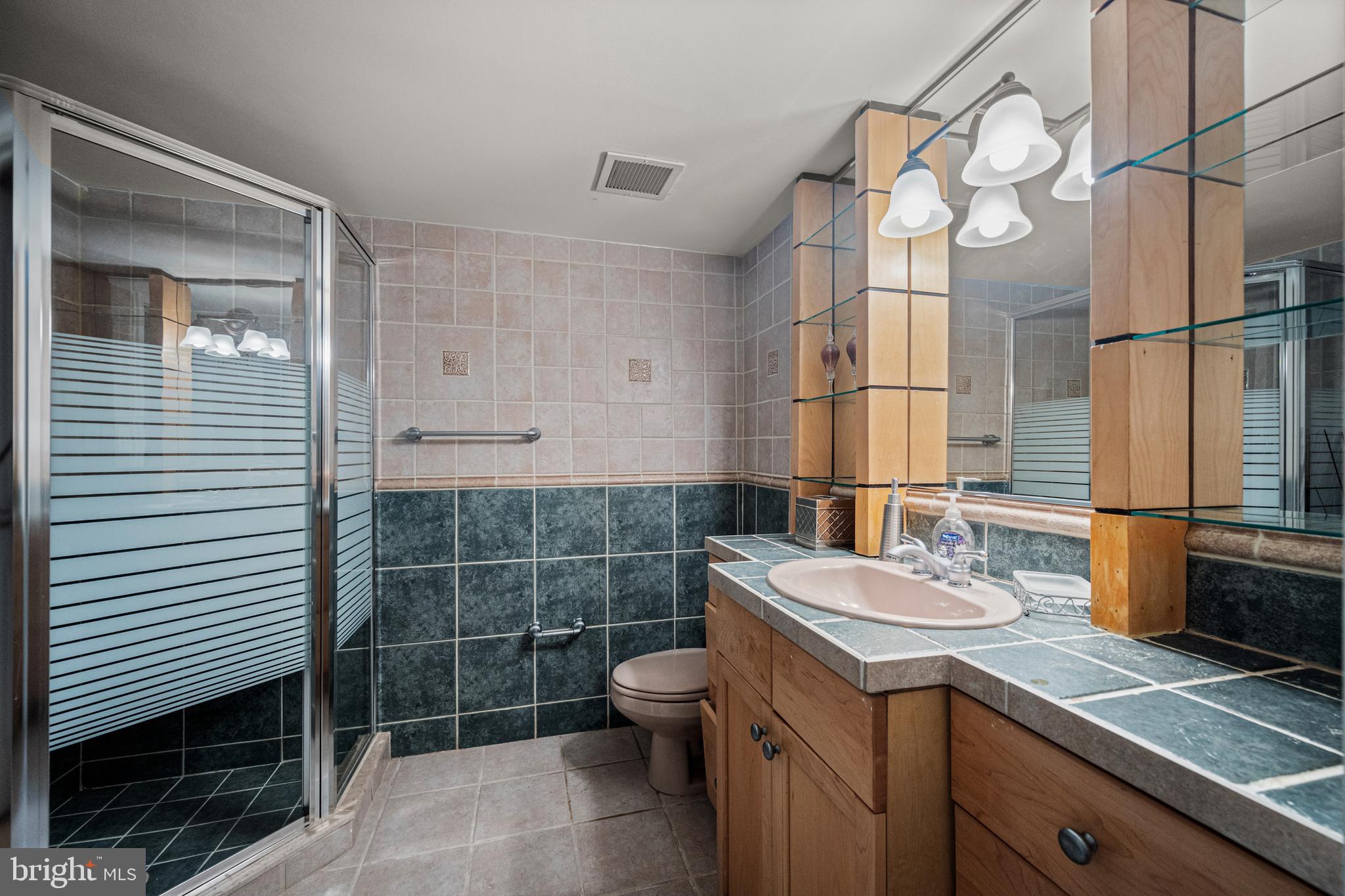 ASHBURTON - Residential Lease