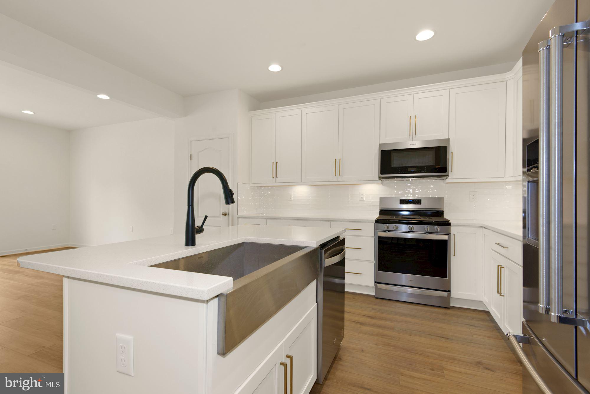 FREEDOM MANOR - Residential