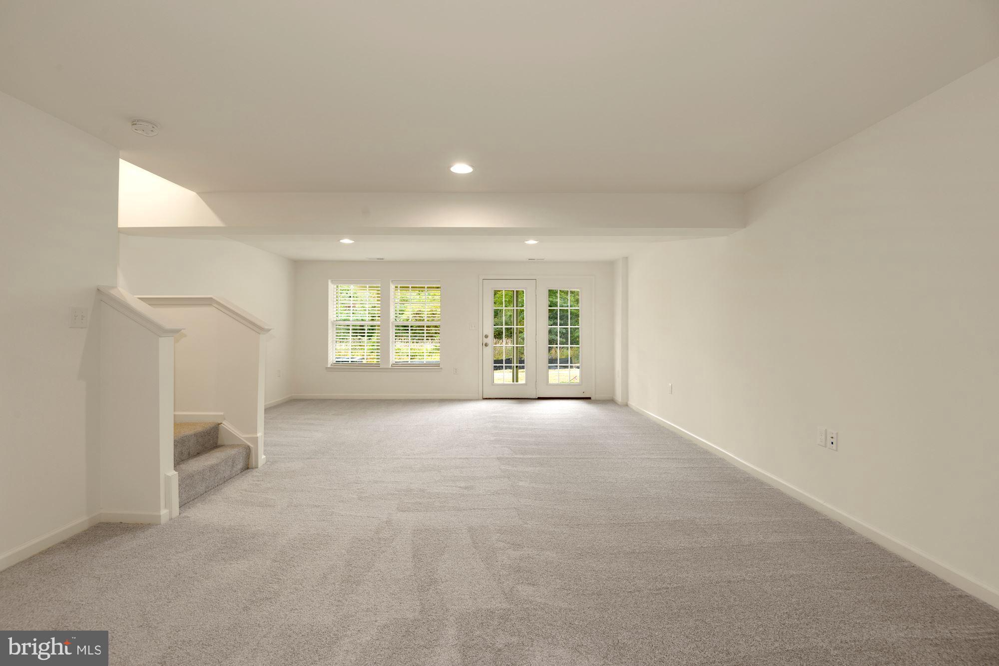 FREEDOM MANOR - Residential