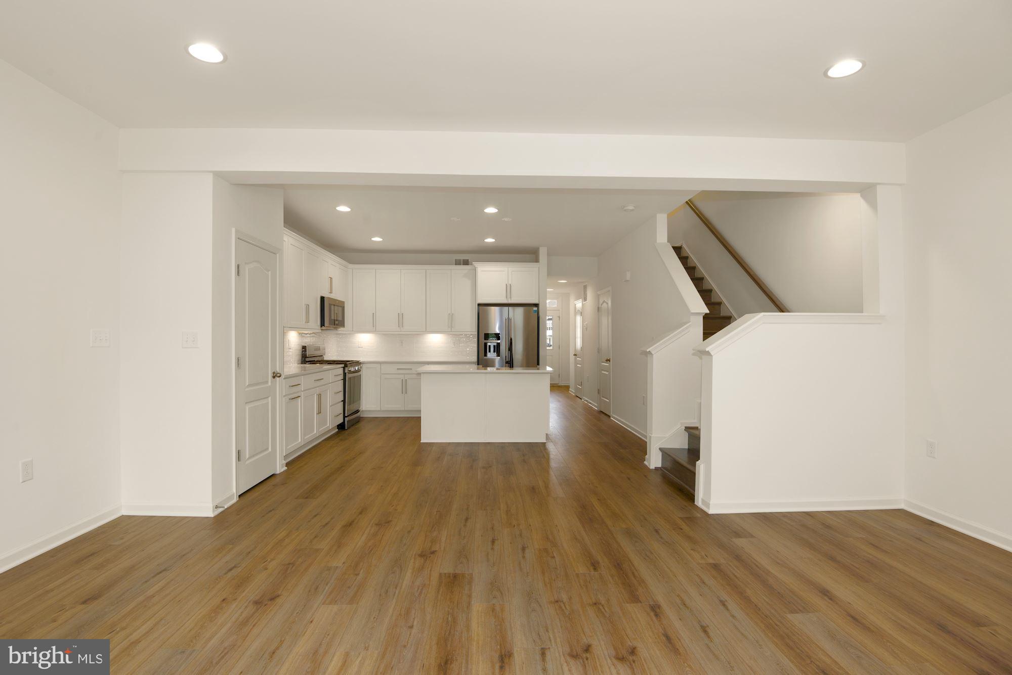 FREEDOM MANOR - Residential