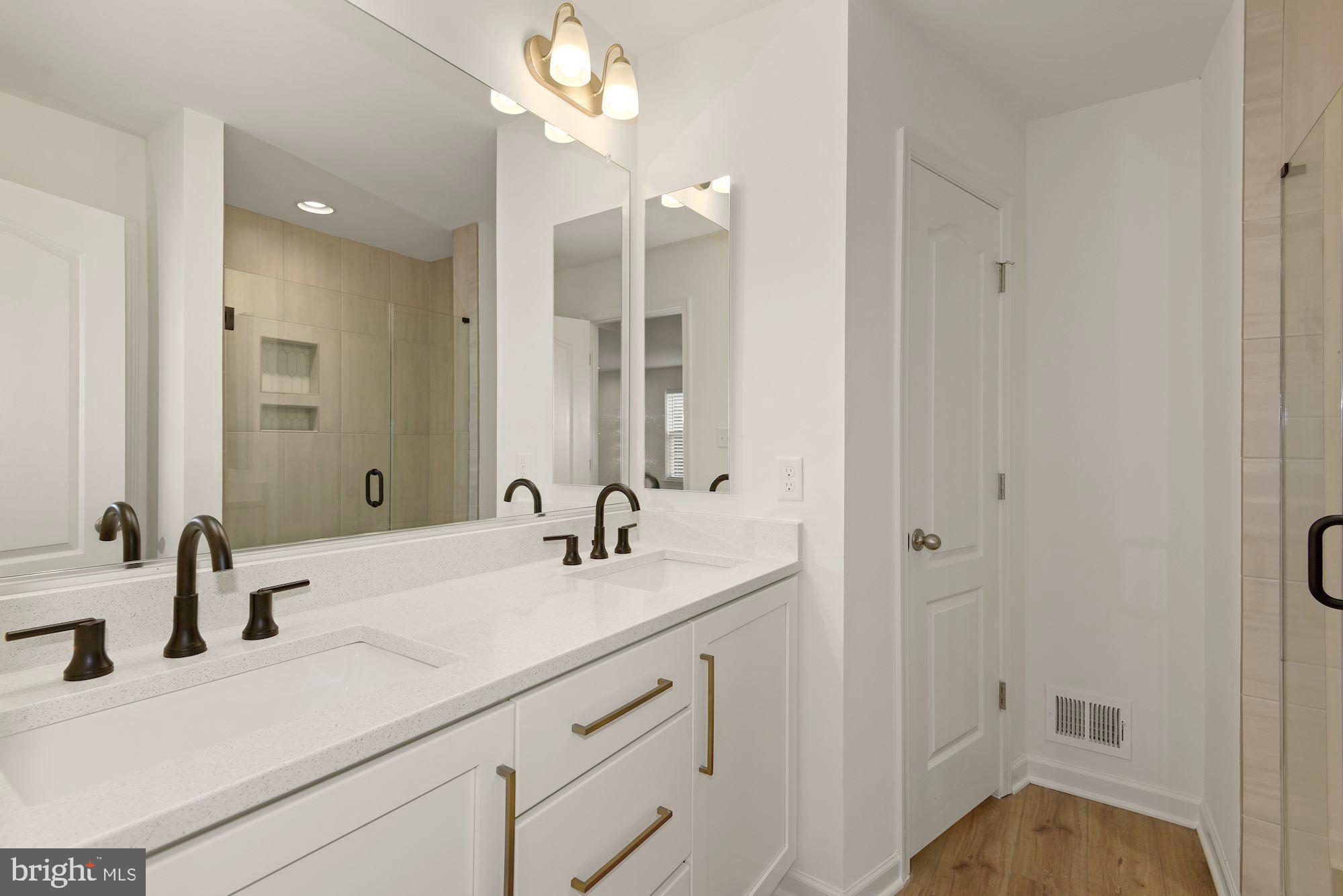 FREEDOM MANOR - Residential