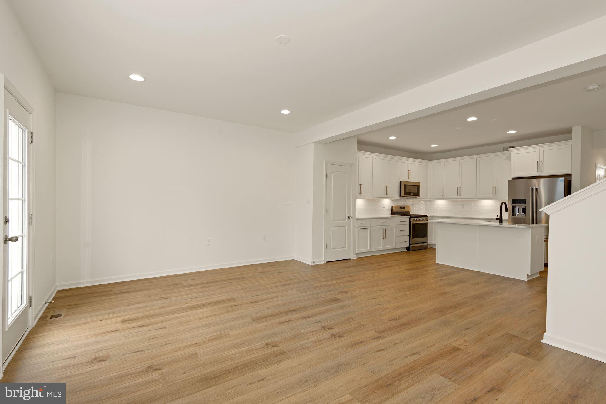 FREEDOM MANOR - Residential