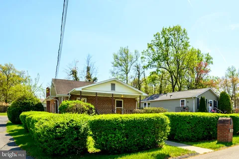 MLS: MDHW2064612