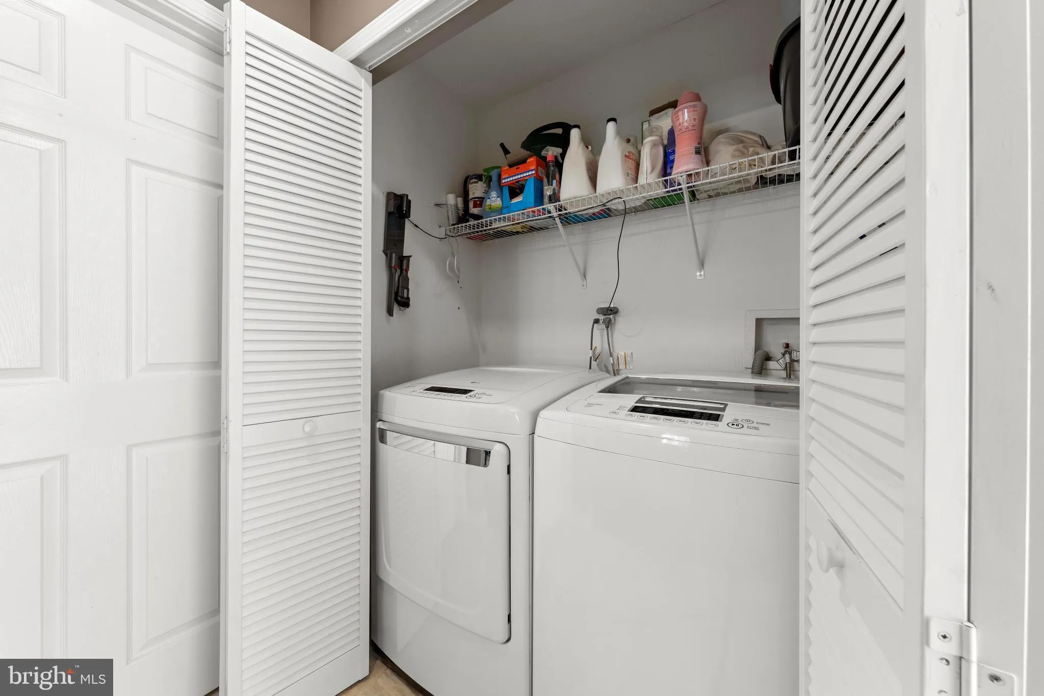 Howell, New Jersey 07731, United States, 2 Bedrooms Bedrooms, ,3 BathroomsBathrooms,Residential,Coming Soon,154193